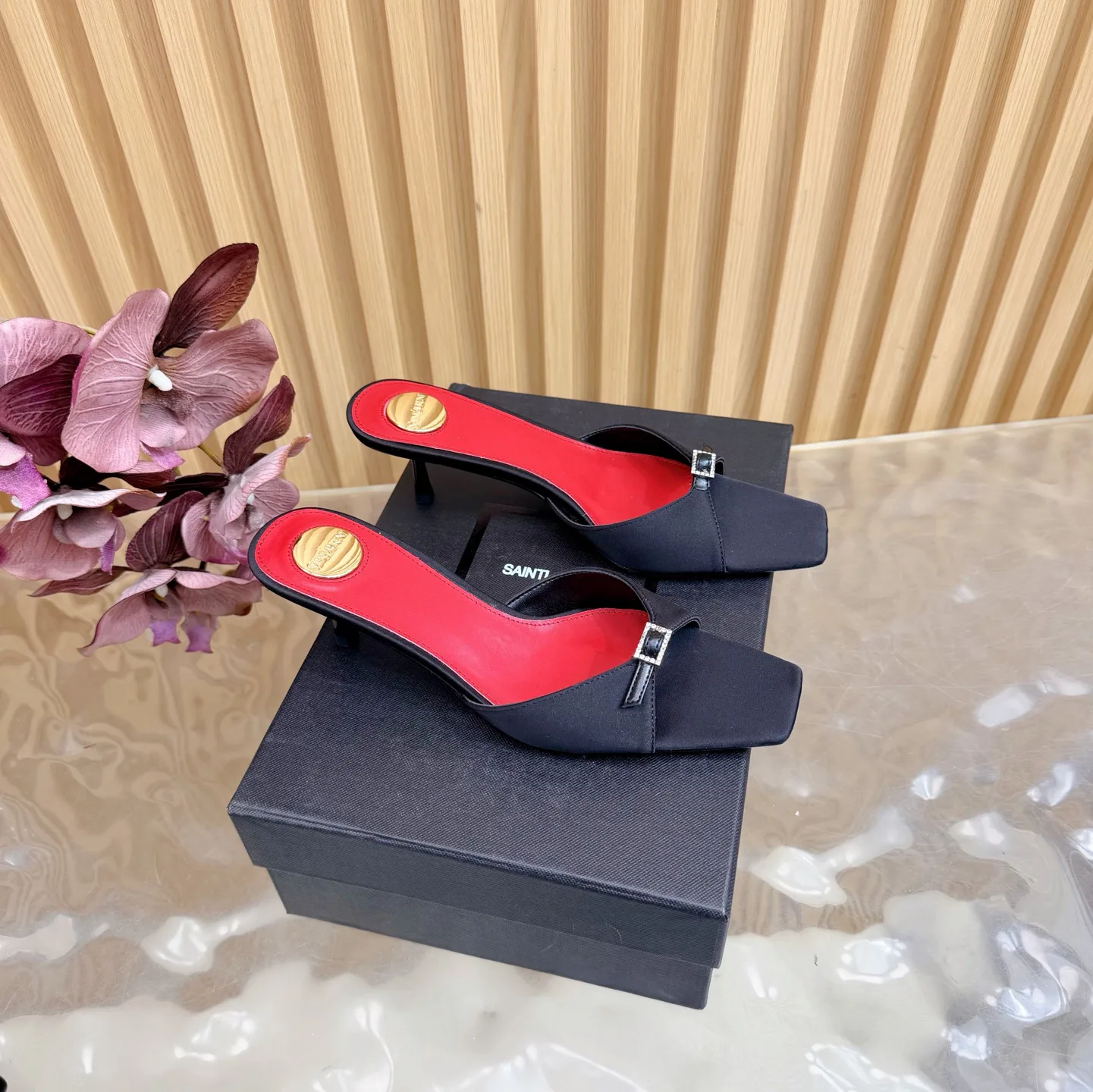 Босоножки Женские Saint Laurent 10712291