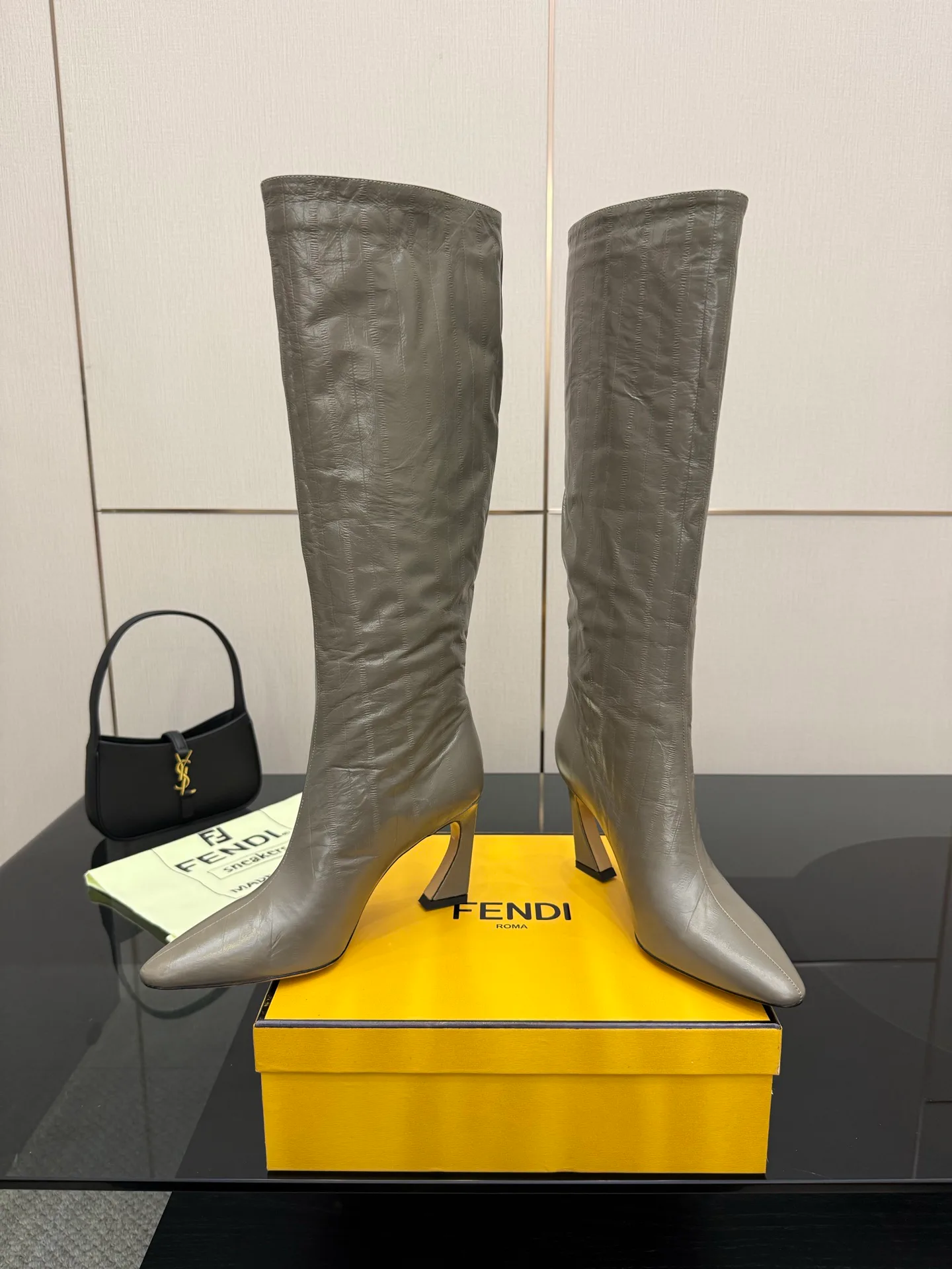 Сапоги Женские Fendi 116601