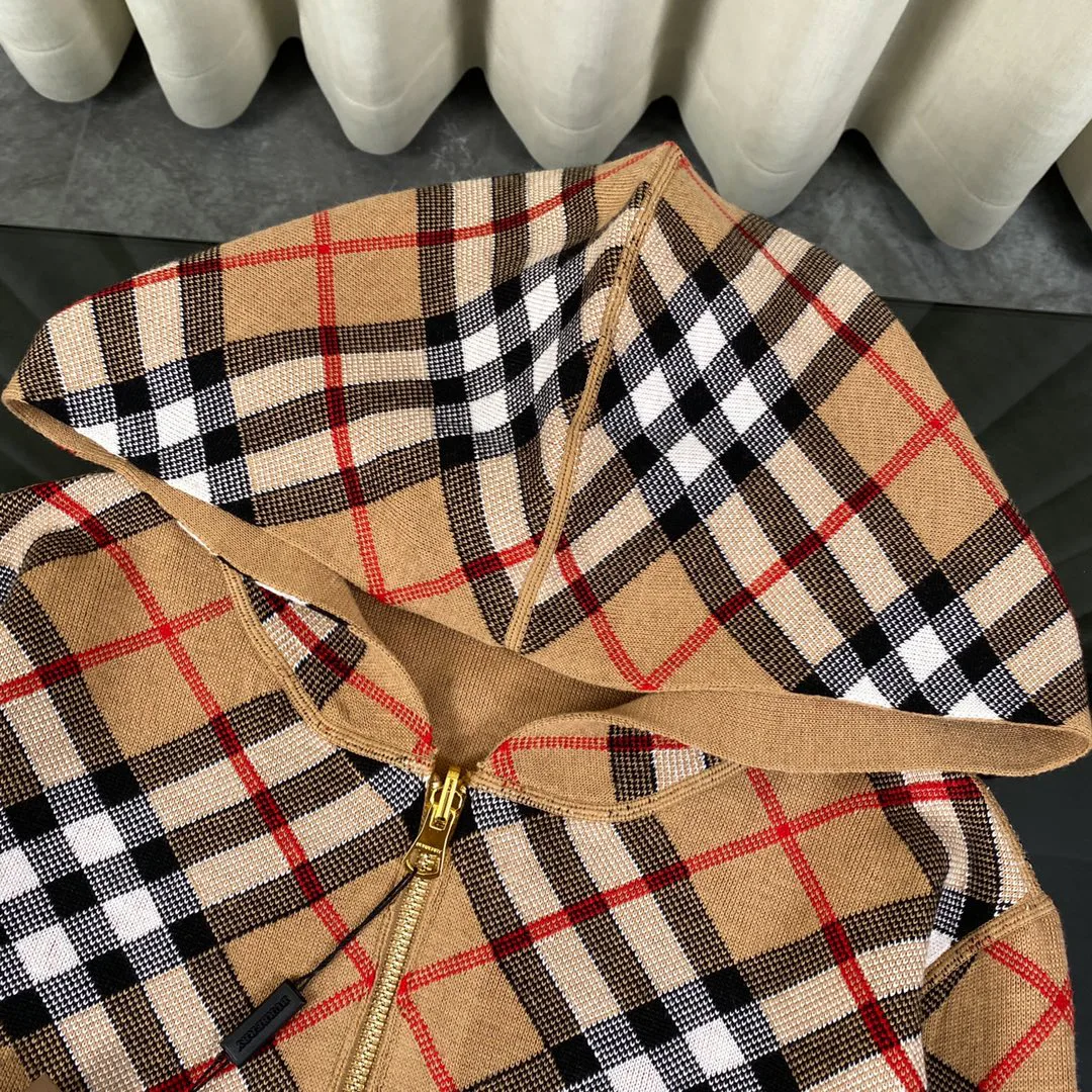 Куртки И Пуховики Женские Burberry 101650