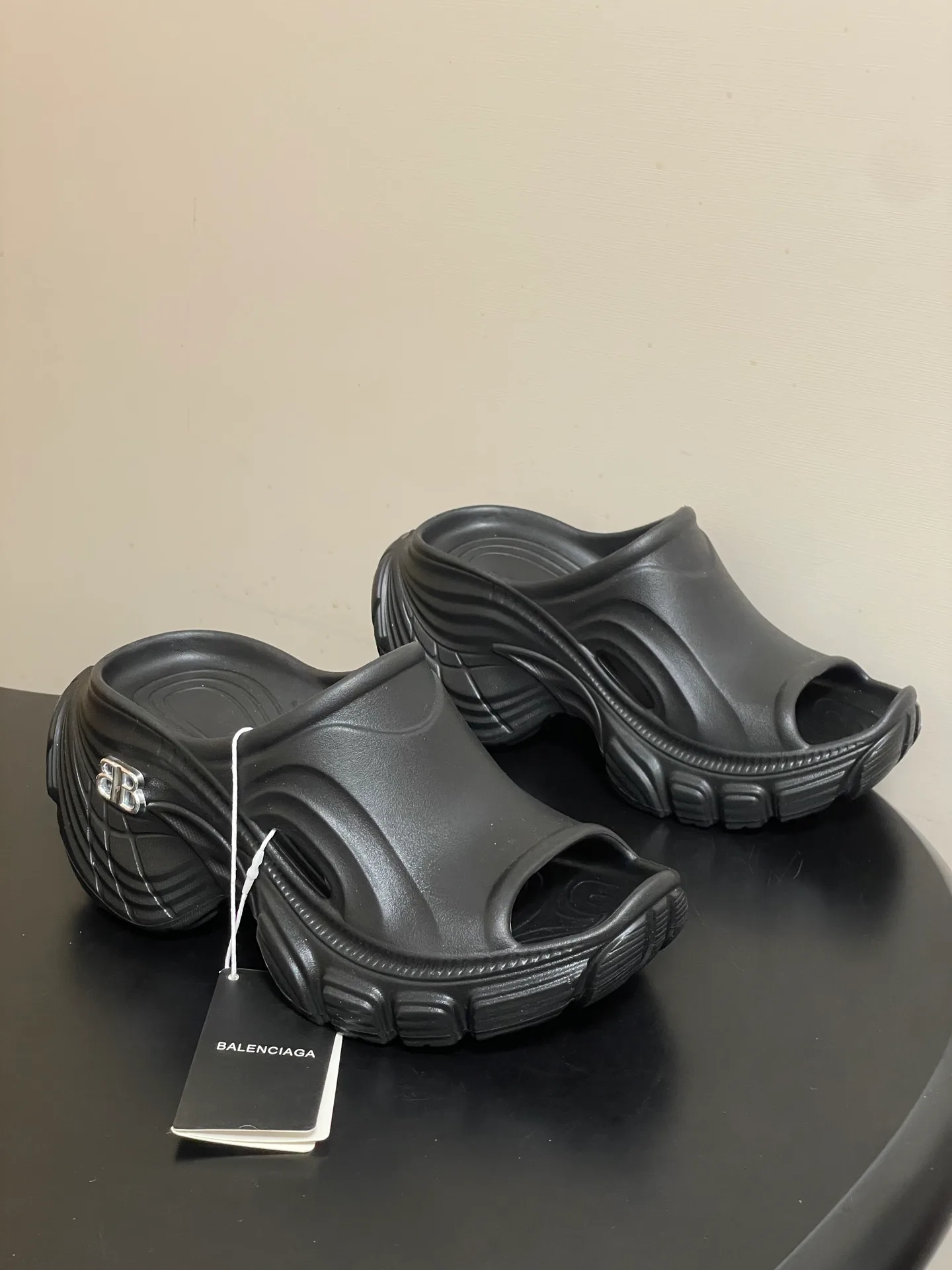 Шлепанцы Женские Balenciaga 12958228