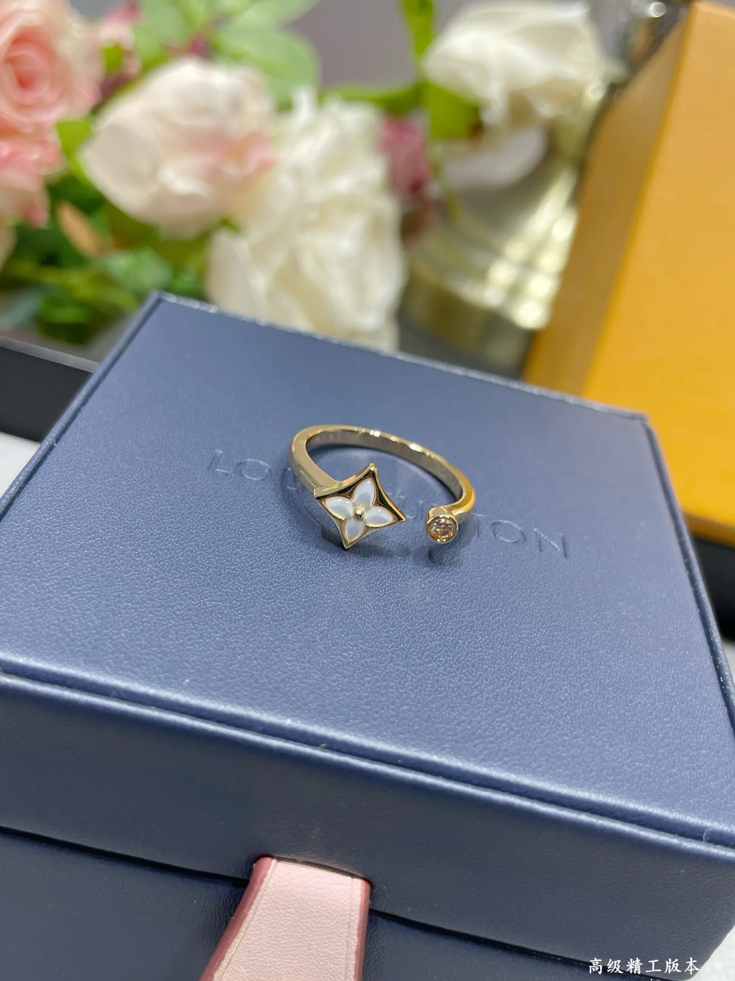 Бижутерия Louis Vuitton 125184