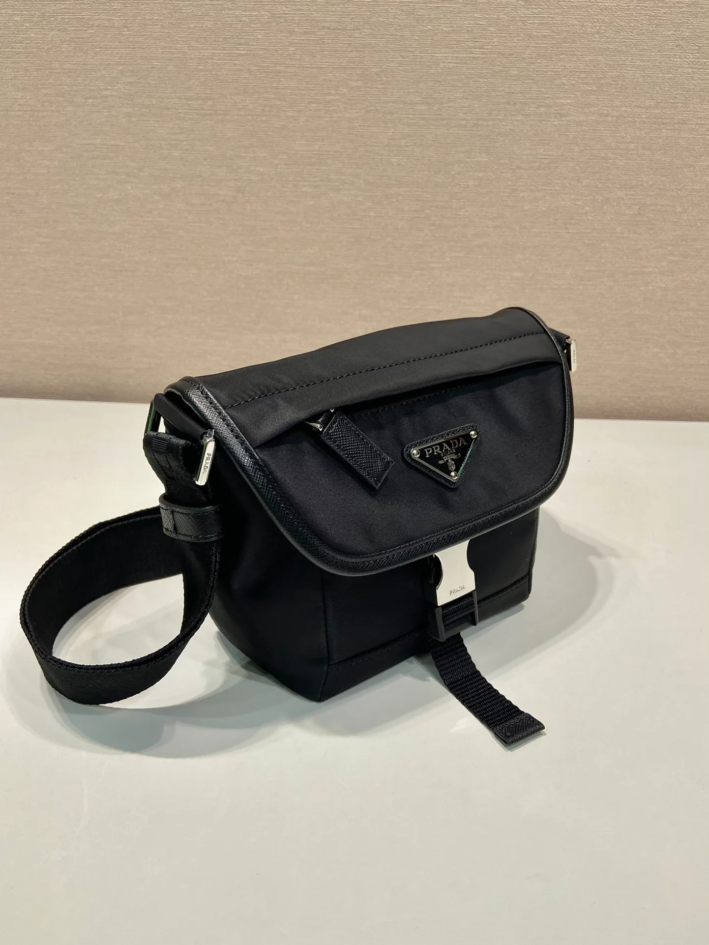 Сумки На Ремне Женские Prada 617118