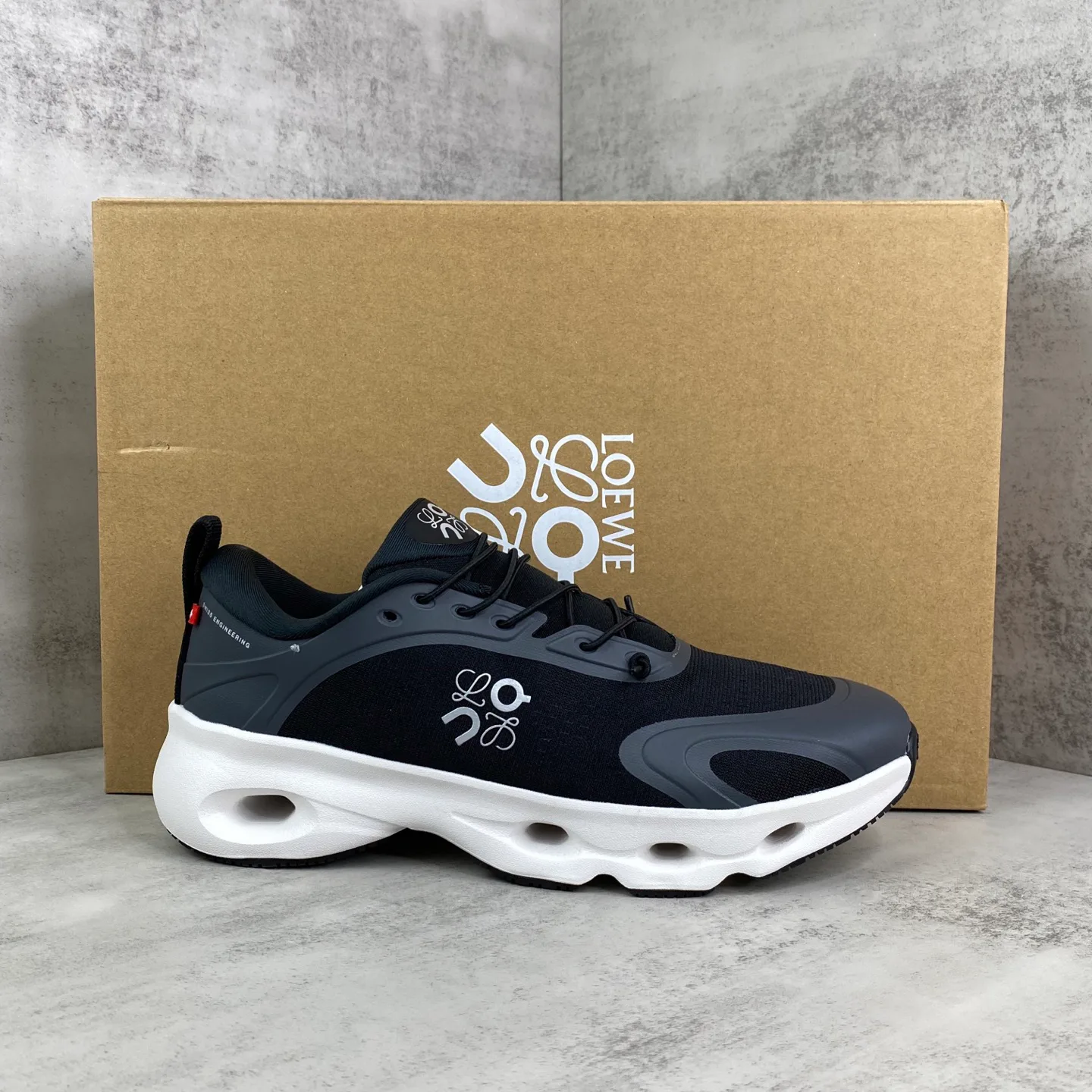 Кроссовки Женские Loewe 5801254