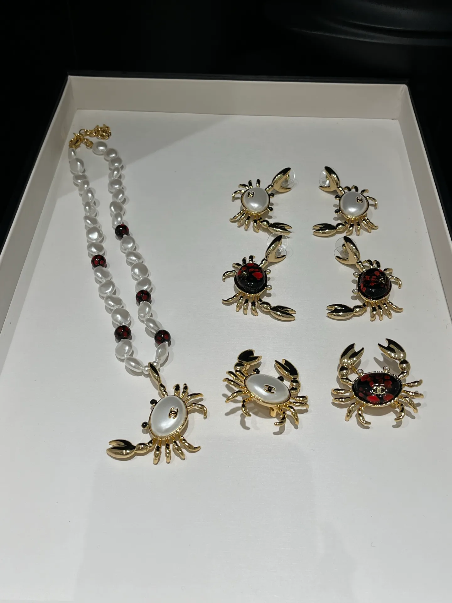 Бижутерия Chanel 17406905