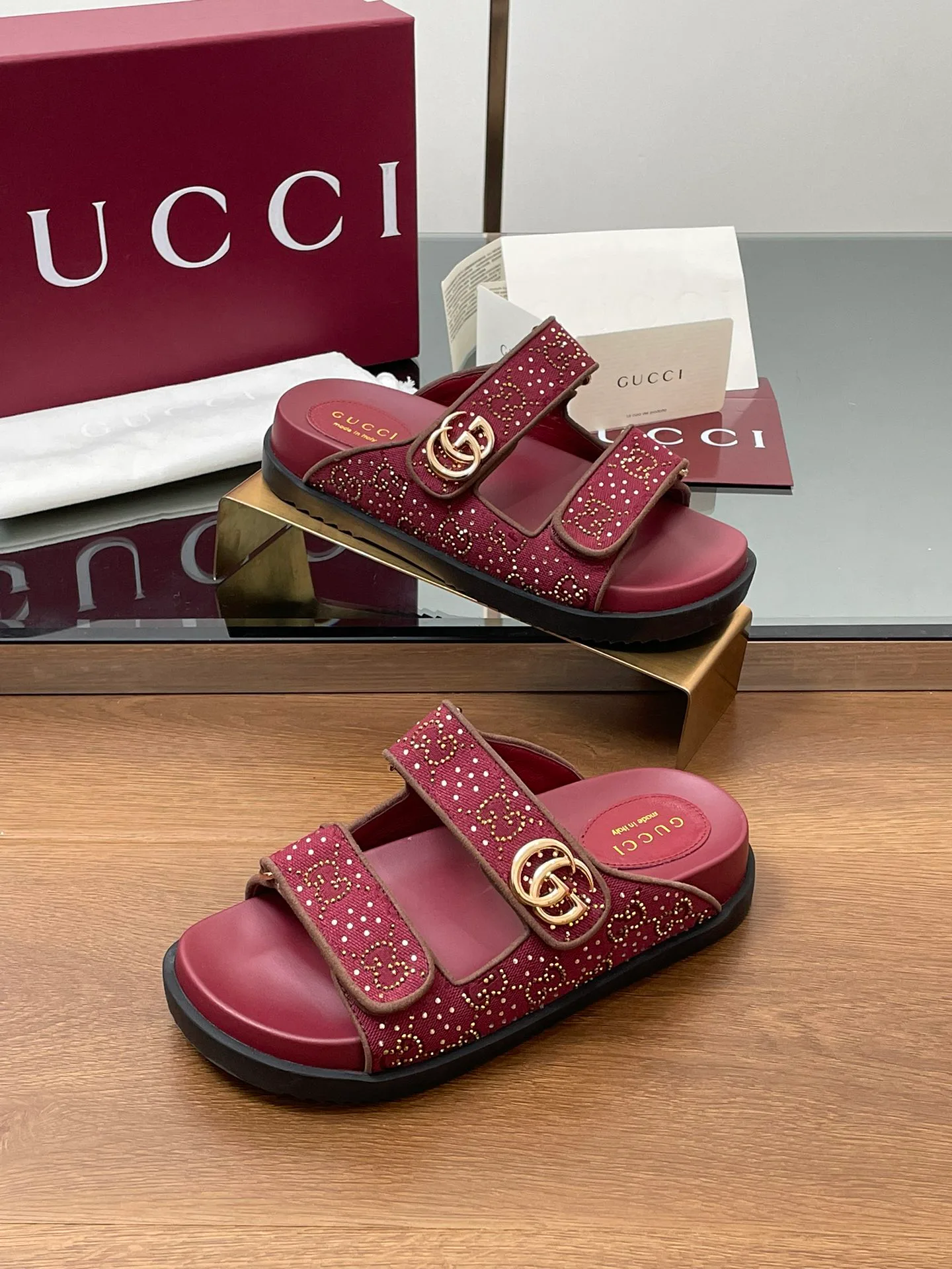 Шлепанцы Женские Gucci 8161