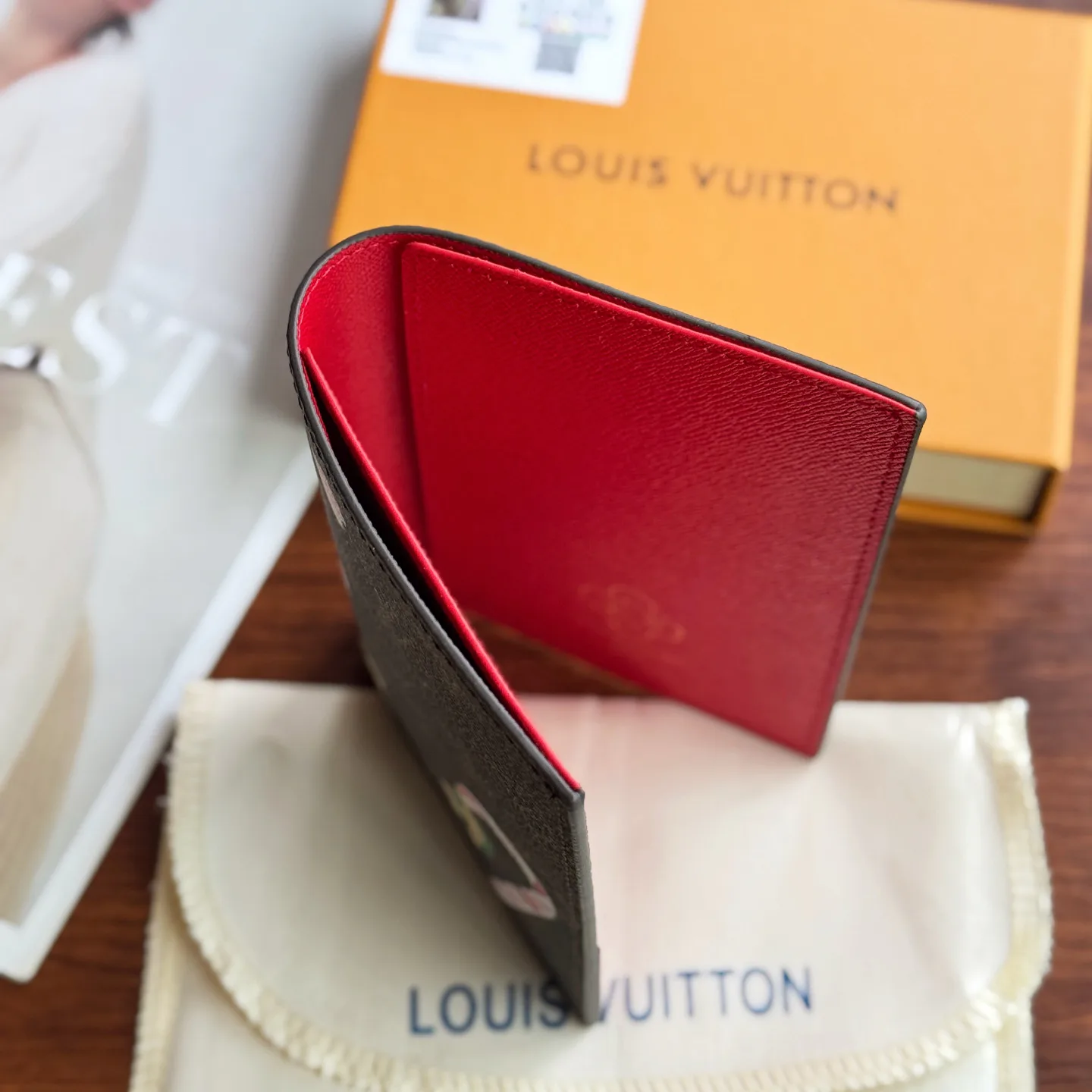 Обложки На Паспорт Louis Vuitton 16328