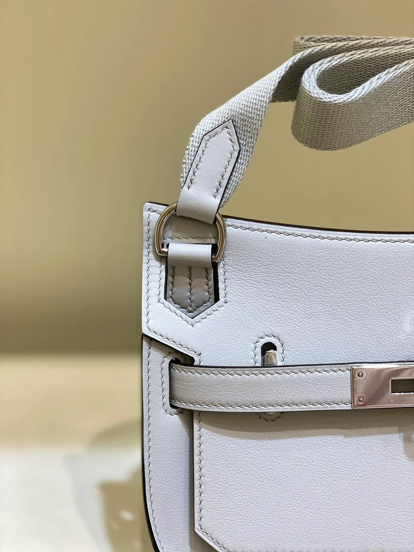 Классические Сумки Женские Hermes 18076602