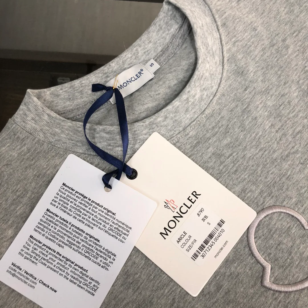 Футболки Женские Moncler 2703