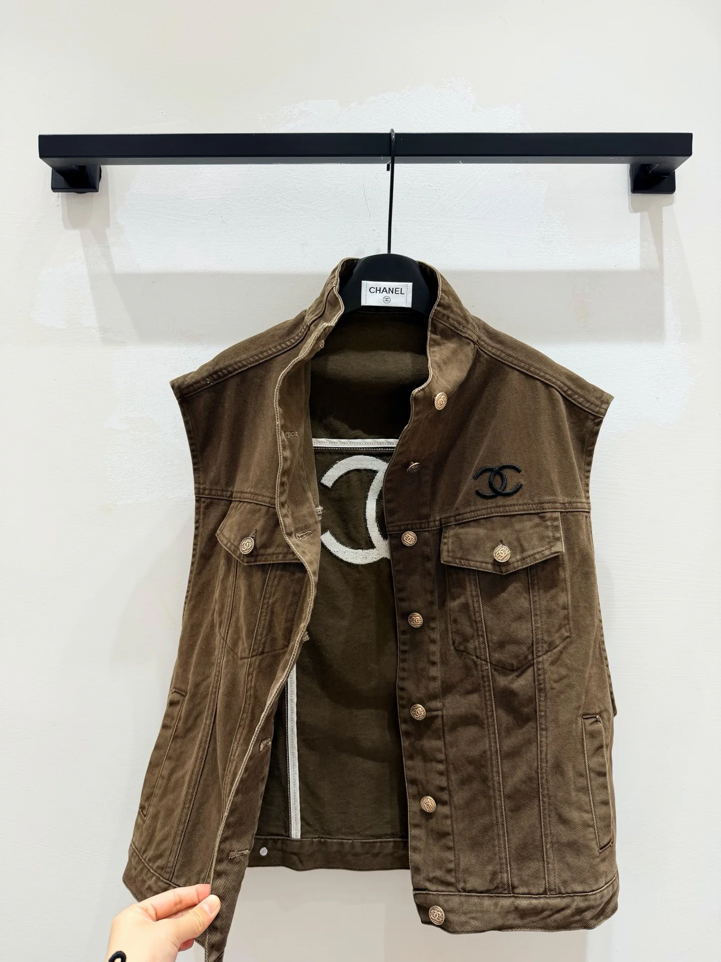 Жилеты Женские Chanel 11672109