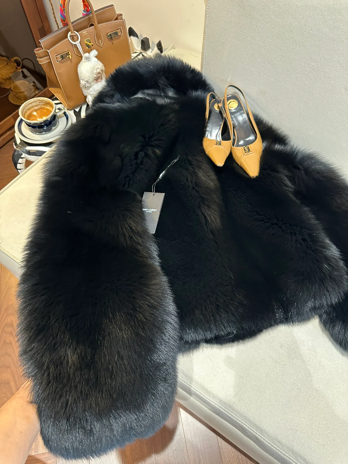 Шубы Женские Saint Laurent 18040754