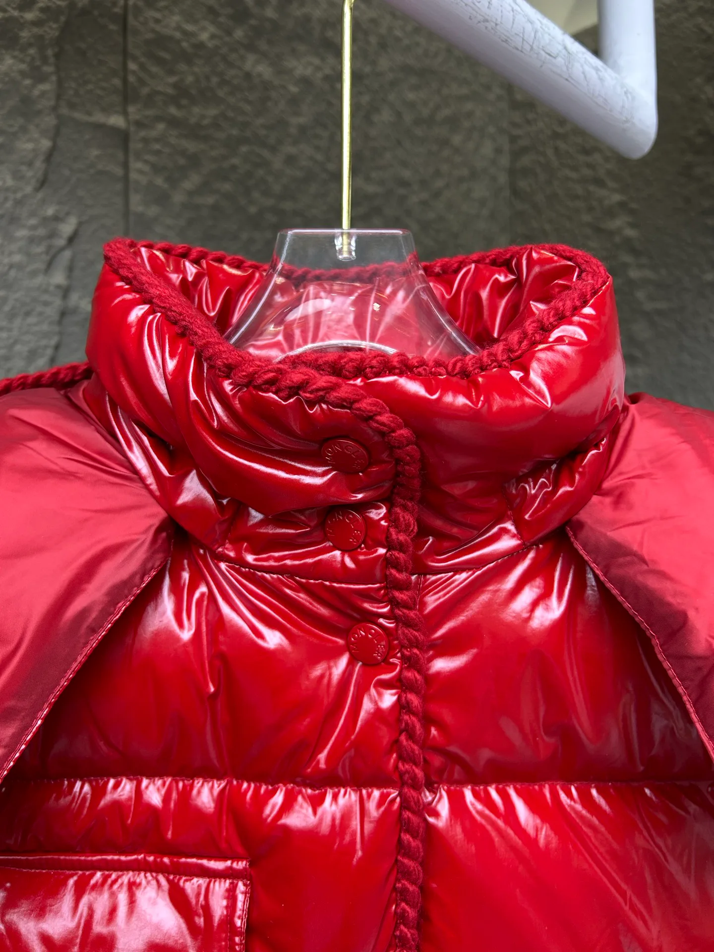 Куртки И Пуховики Женские Moncler 18002371
