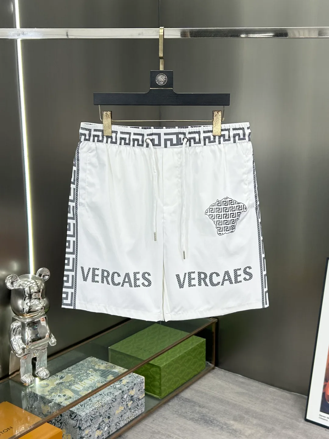 Шорты Мужские Versace 16923354
