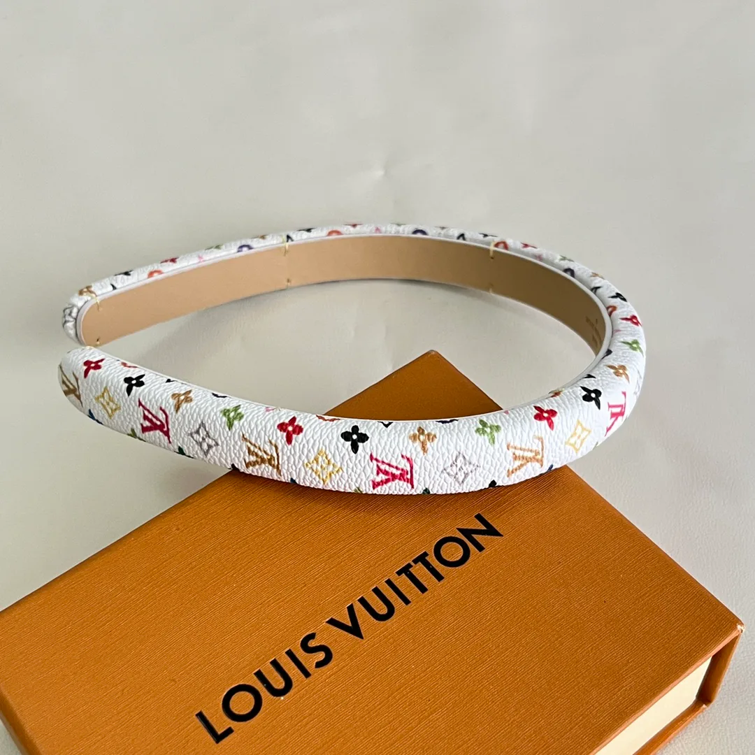 Головные Уборы Louis Vuitton 11684823