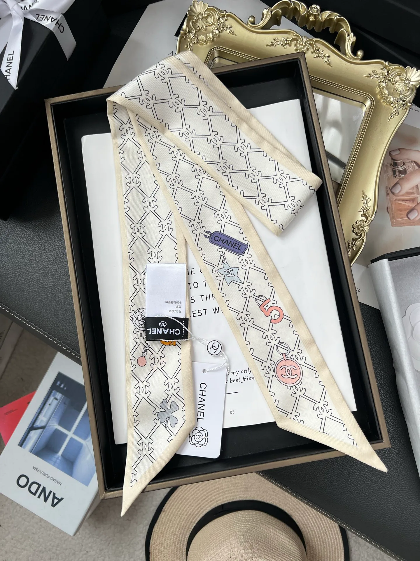 Платки Chanel 18675549