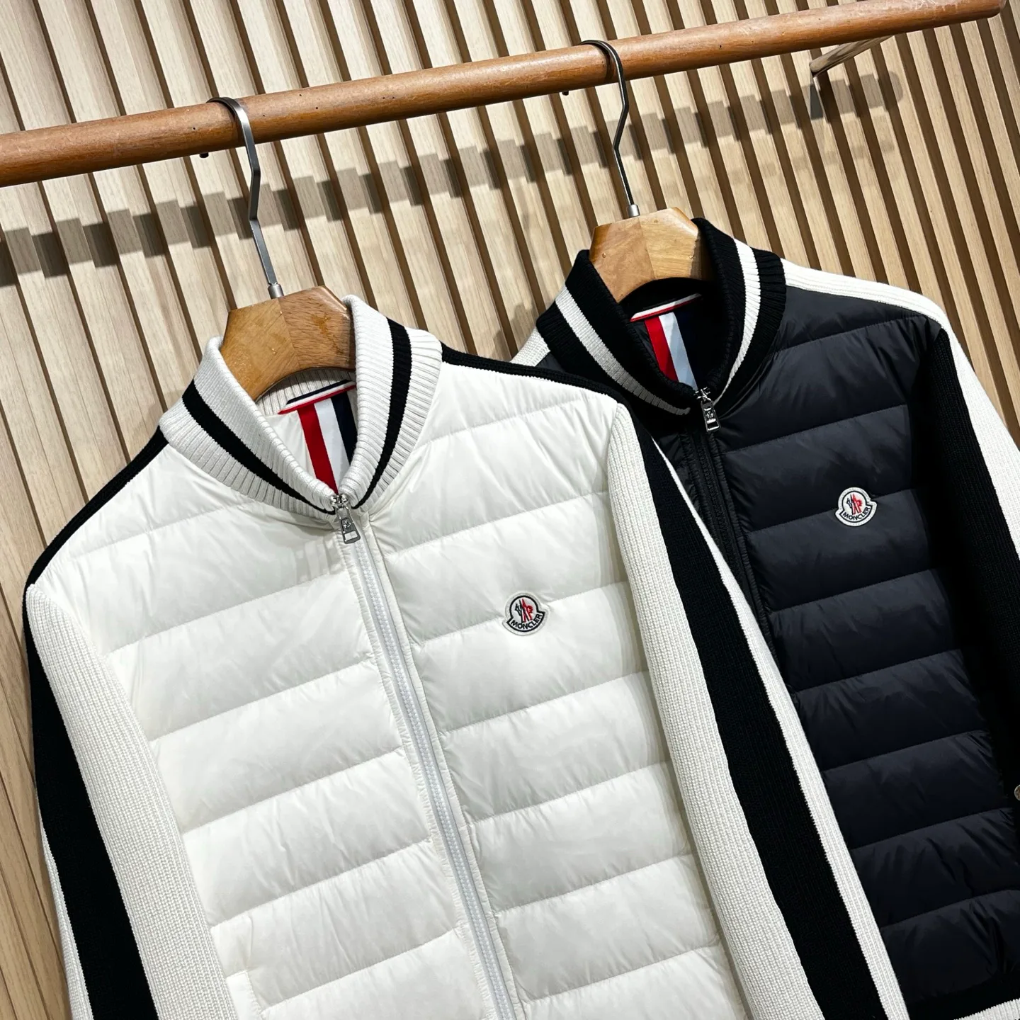 Куртки И Пуховики Мужские Moncler 1857748