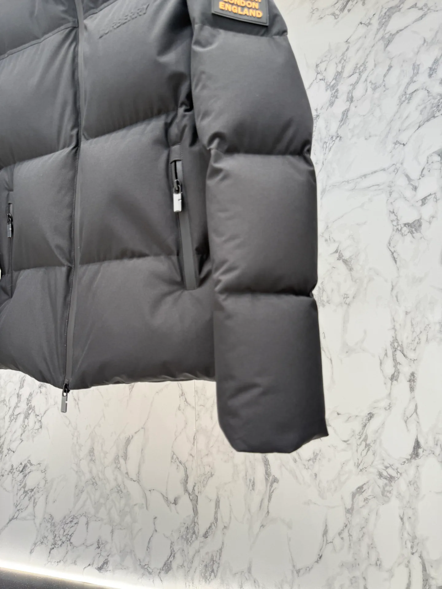 Куртки И Пуховики Женские Burberry 18279264