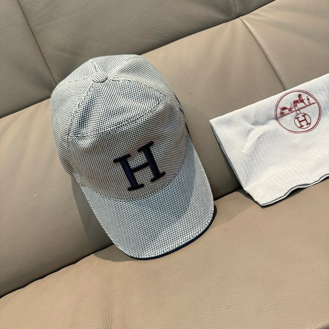 Головные Уборы Hermes 17224548