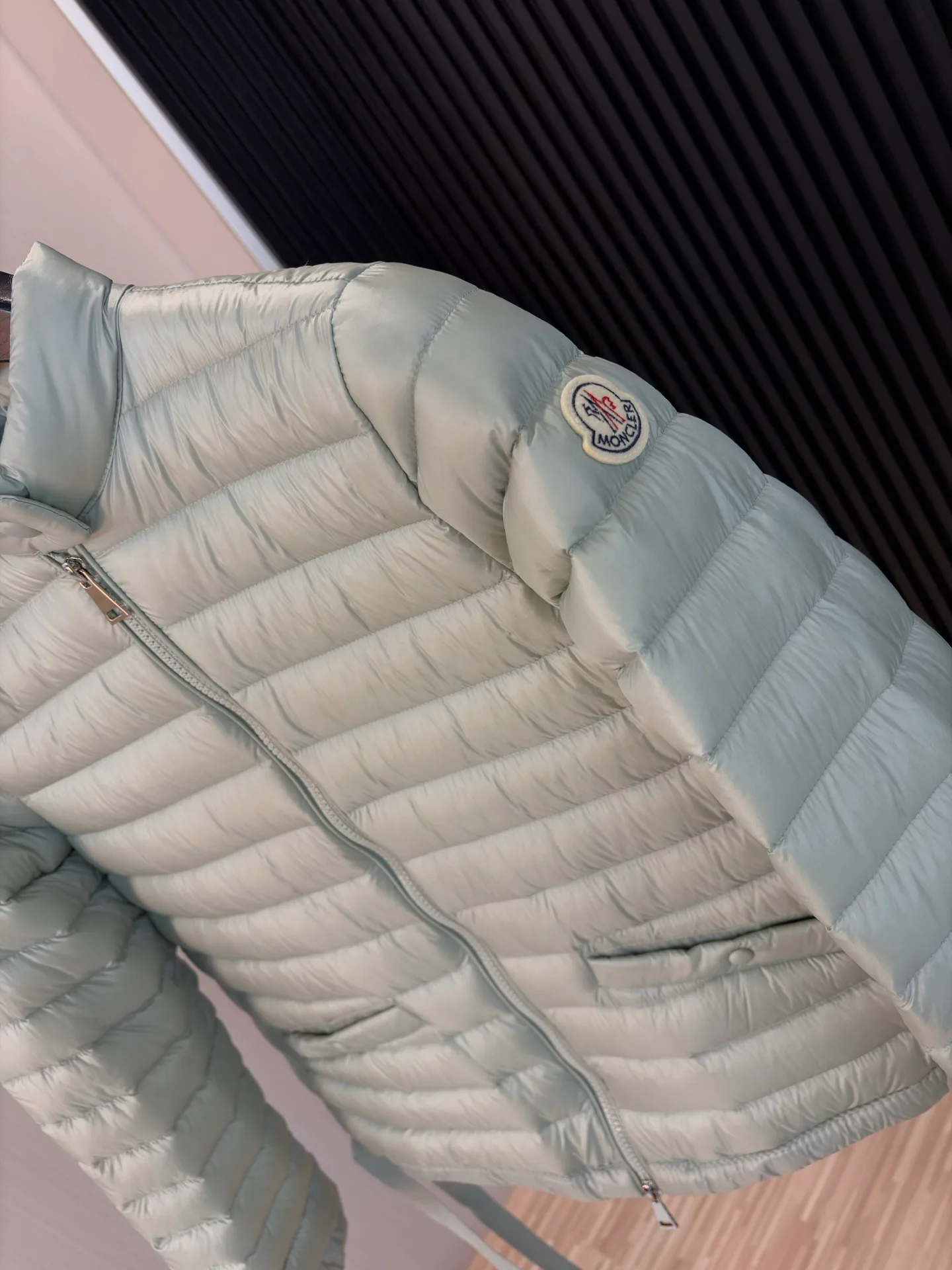 Куртки И Пуховики Мужские Moncler 17908035