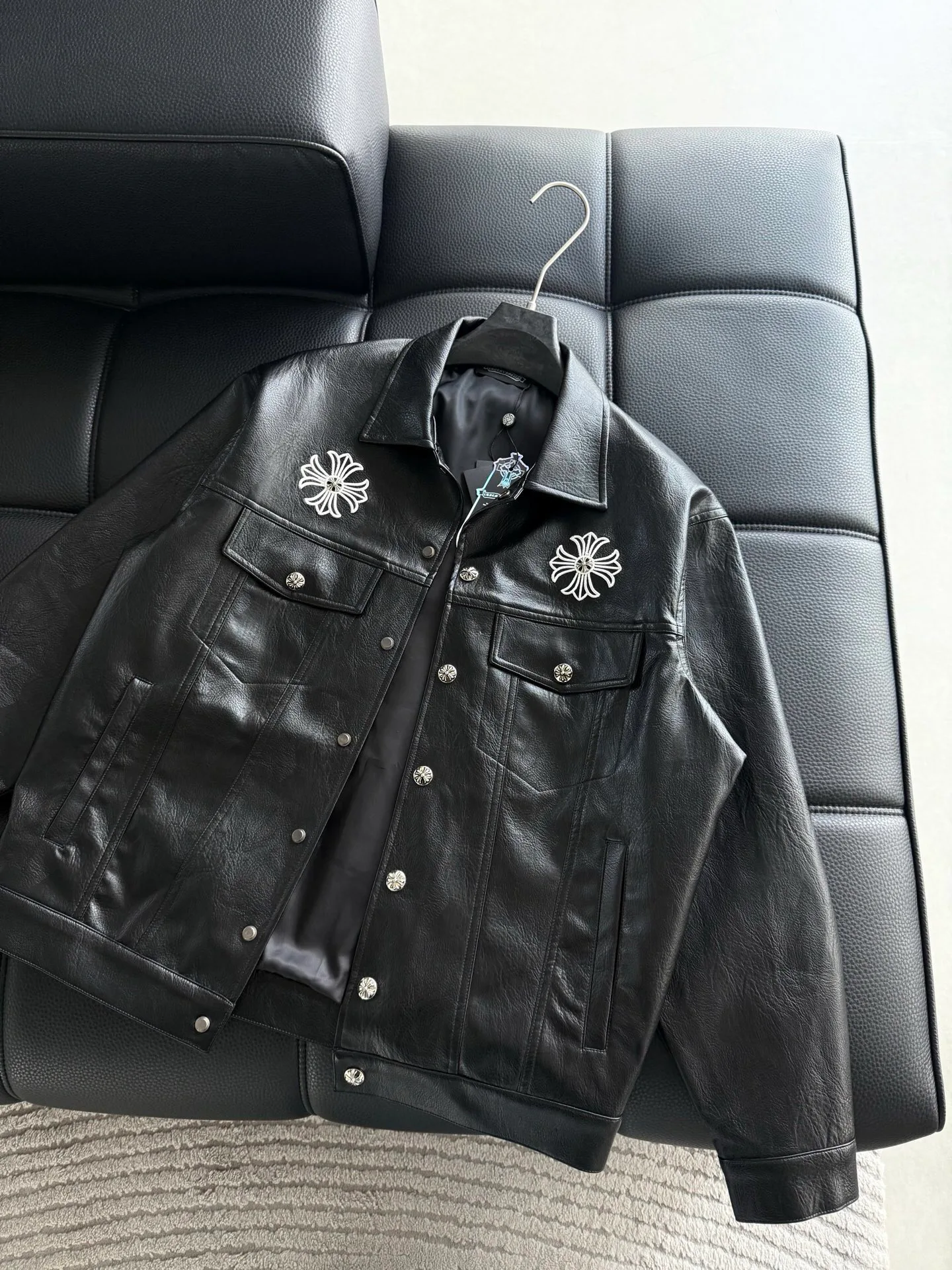 Кожаные Куртки И Дублёнки Женские Chrome Hearts 2238001