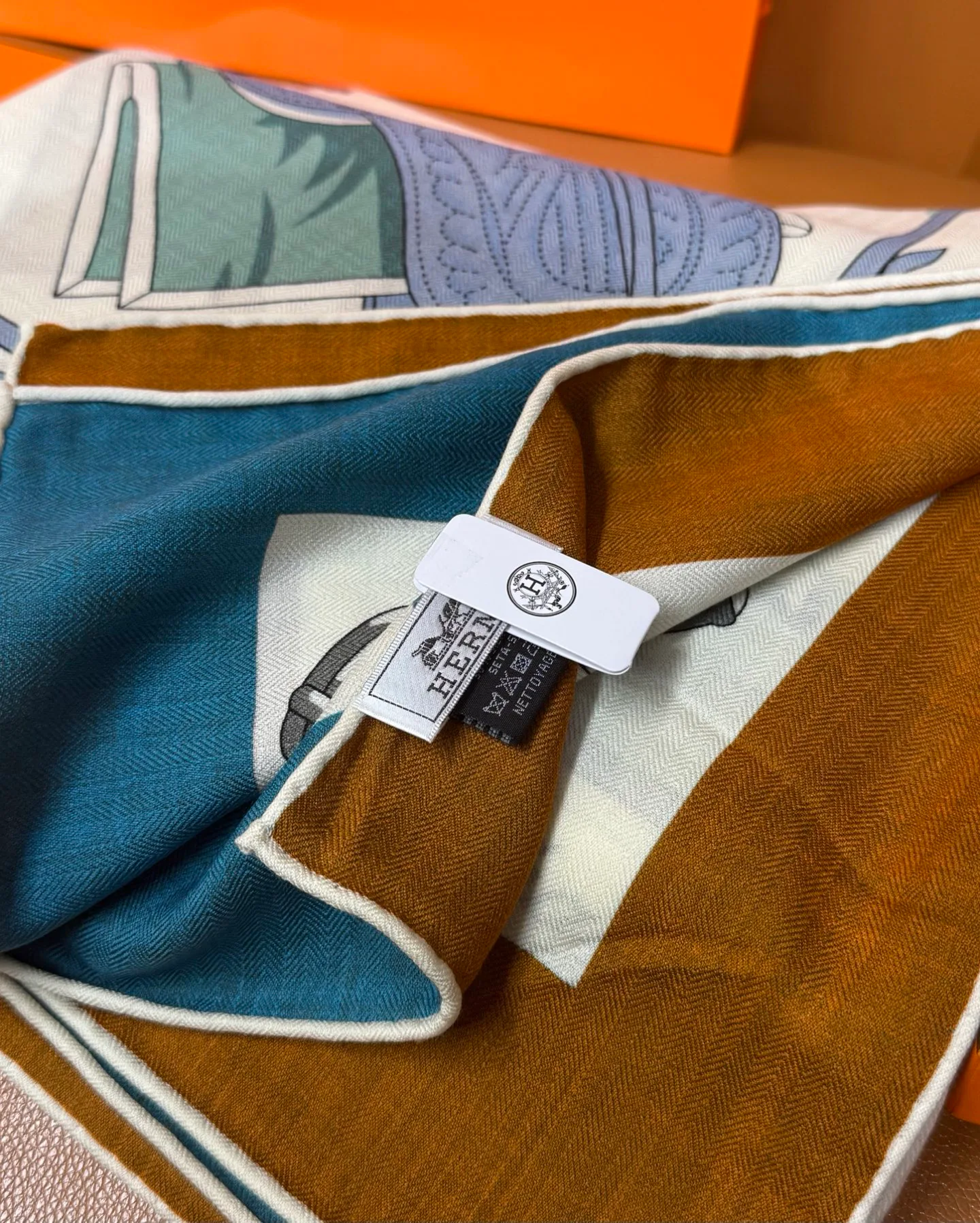 Платки Hermes 18127155