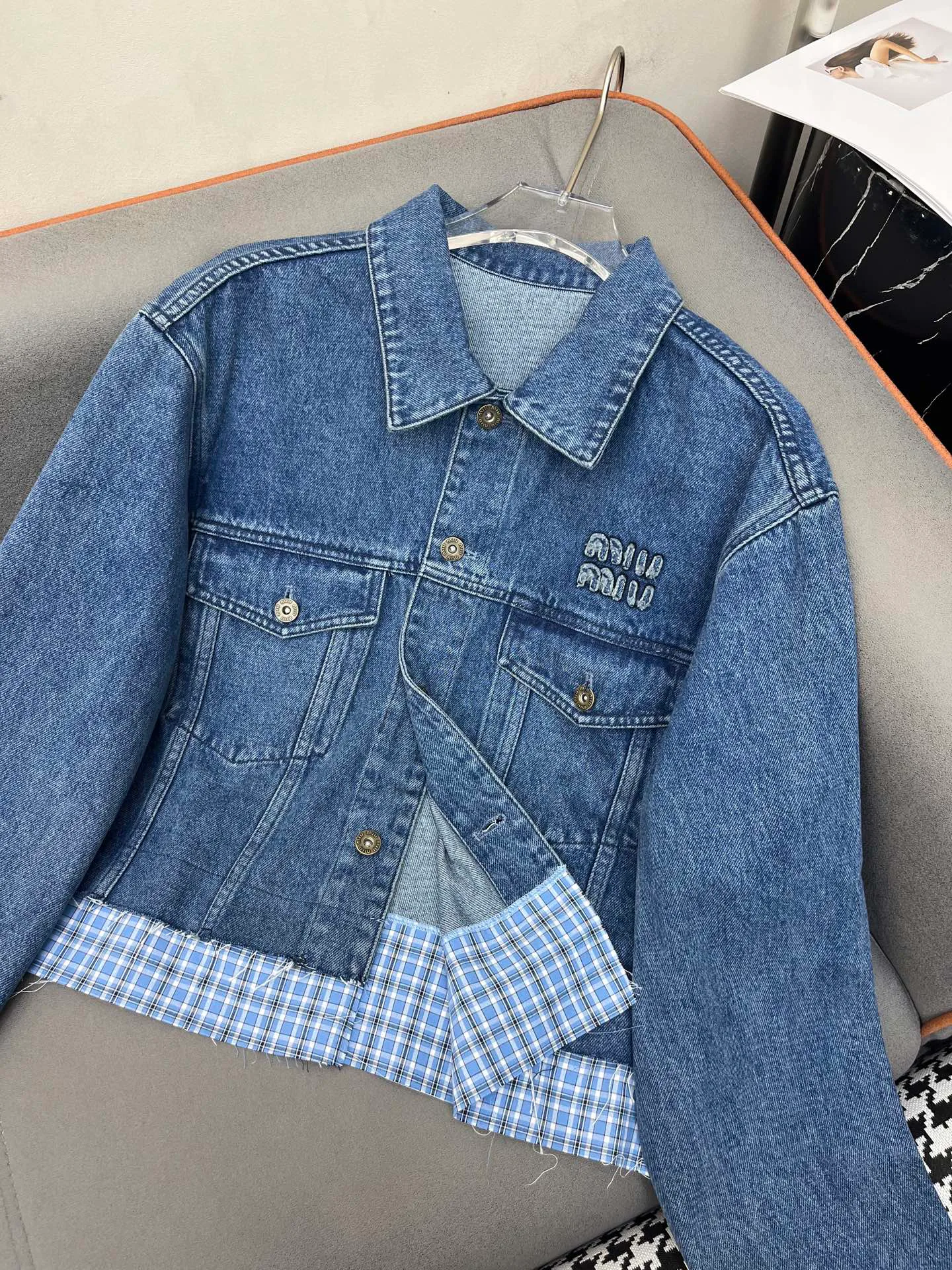 Куртки Женские Miu Miu 18034