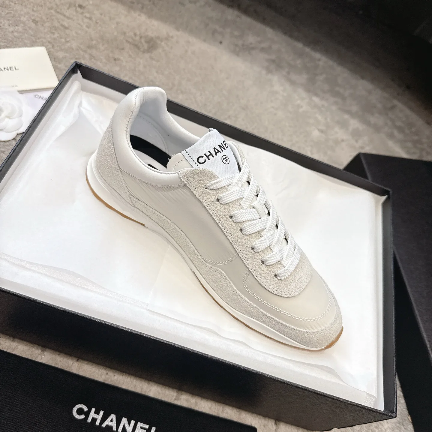 Кроссовки Женские Chanel 5024344