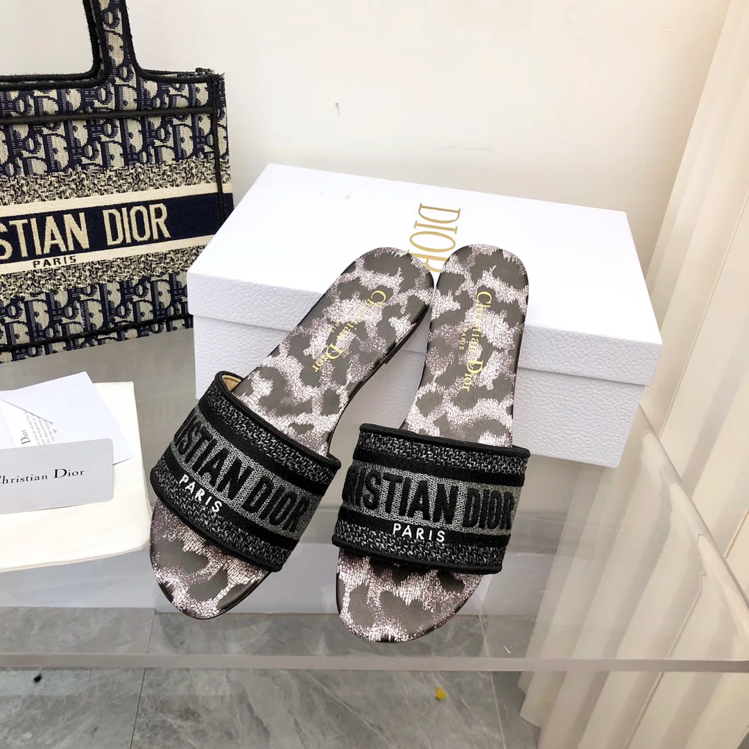 Шлепанцы Женские Christian Dior 16899748