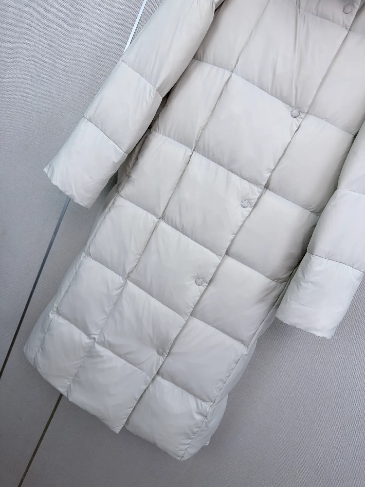 Куртки И Пуховики Женские Canada Goose 18108346