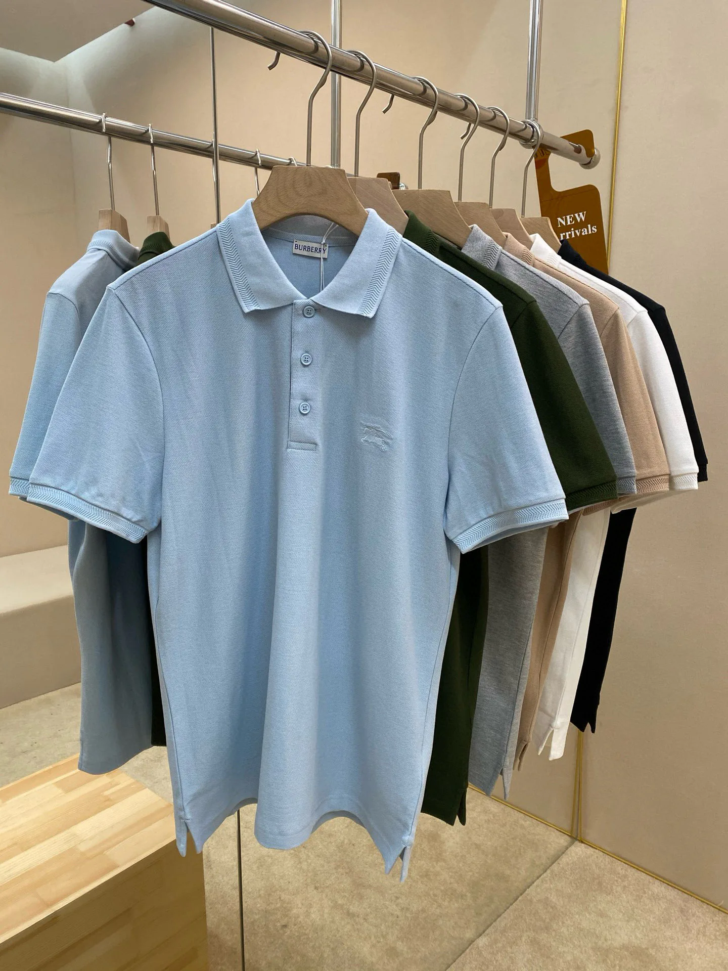 Футболки Женские Burberry 25129