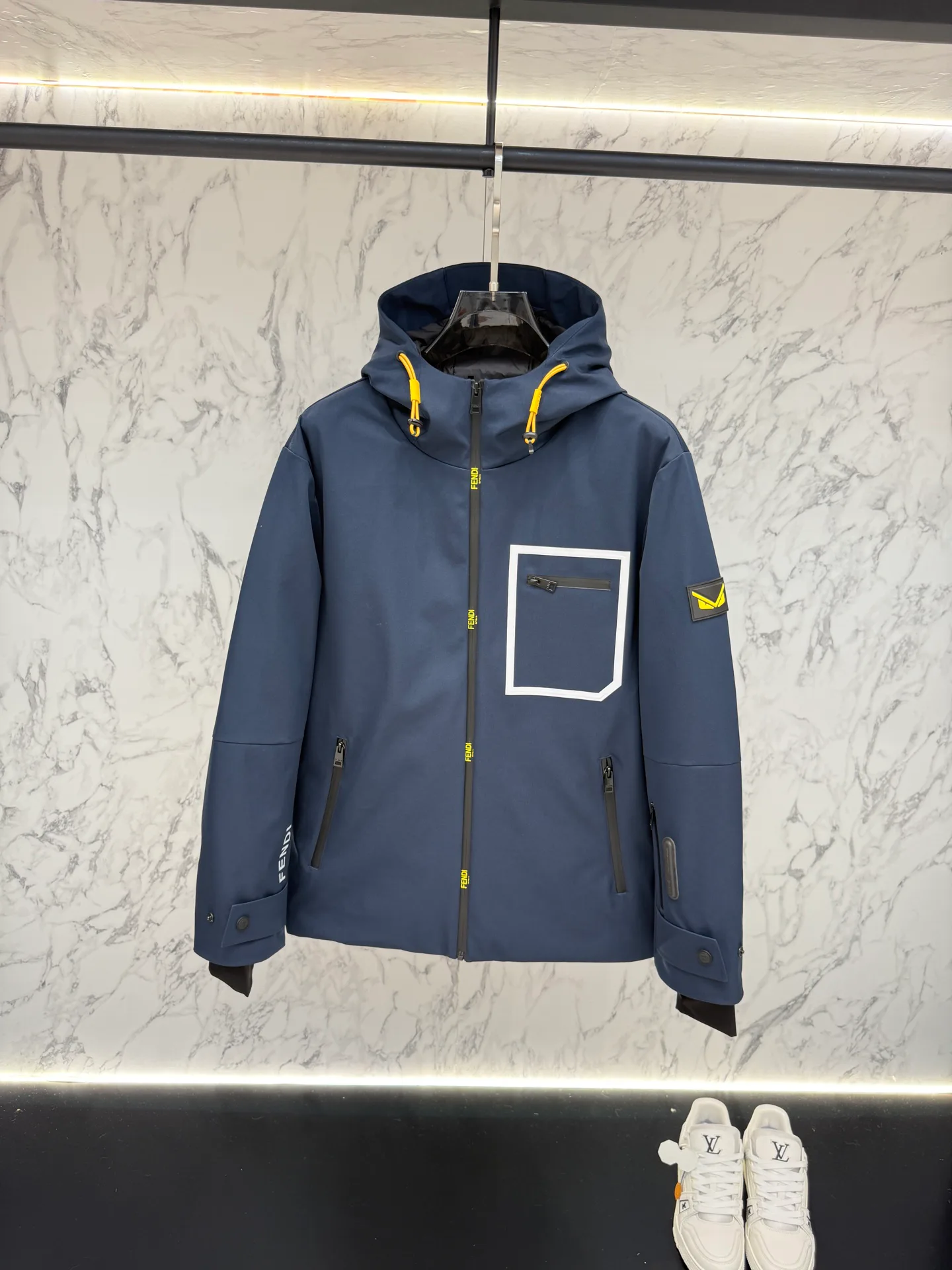 Куртки И Пуховики Мужские Fendi 2945703