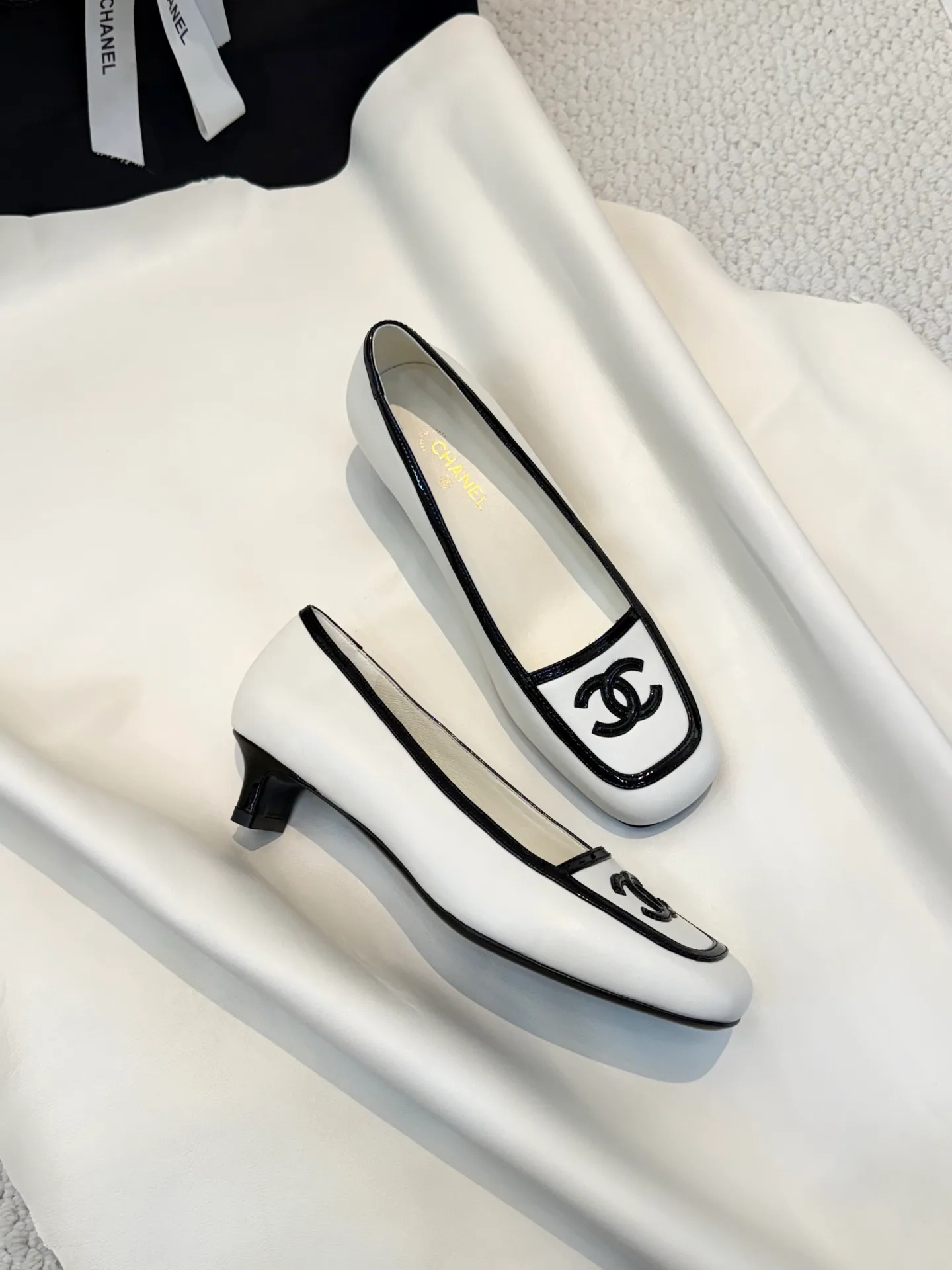 Туфли Женские Chanel 18006447