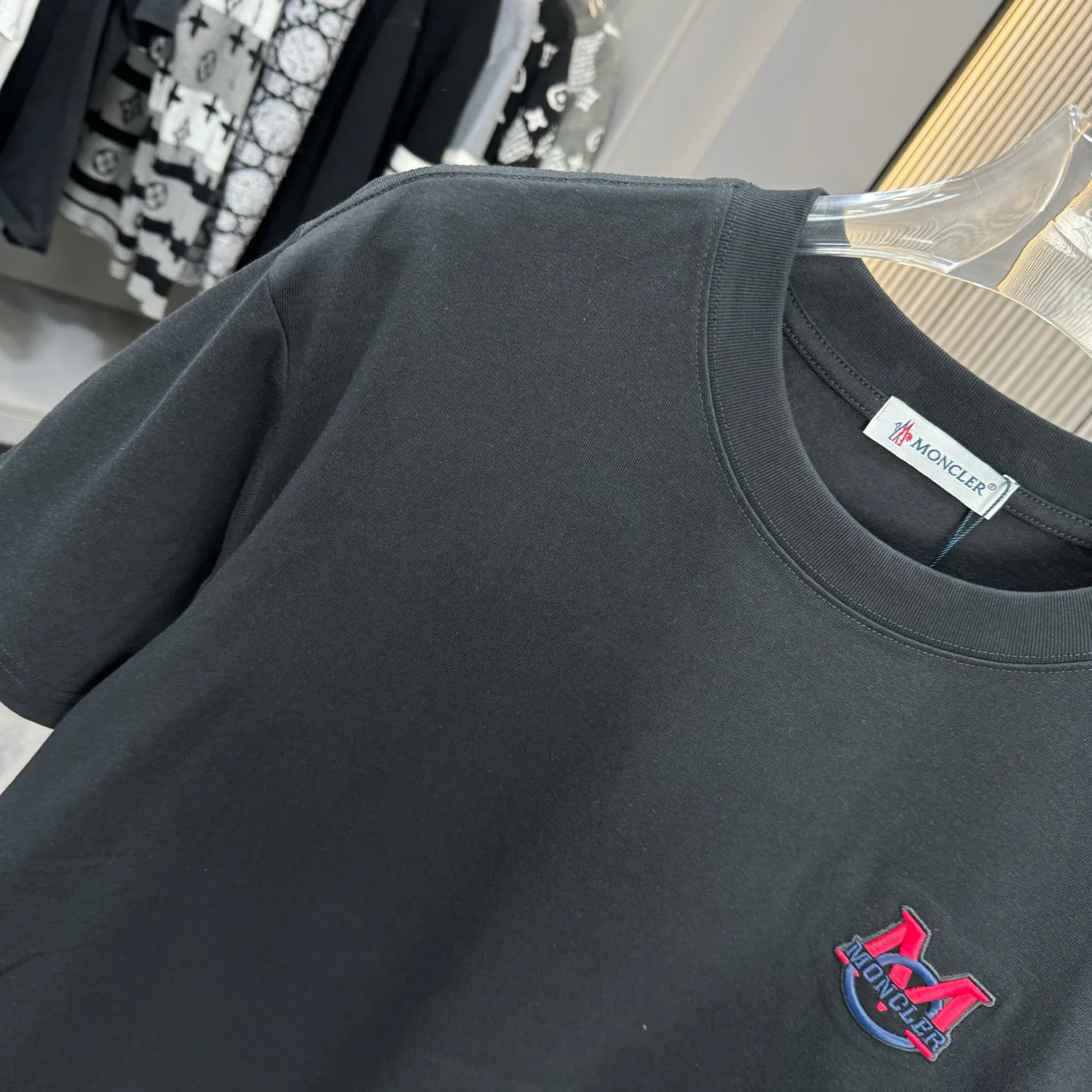 Футболки Женские Moncler 1887614