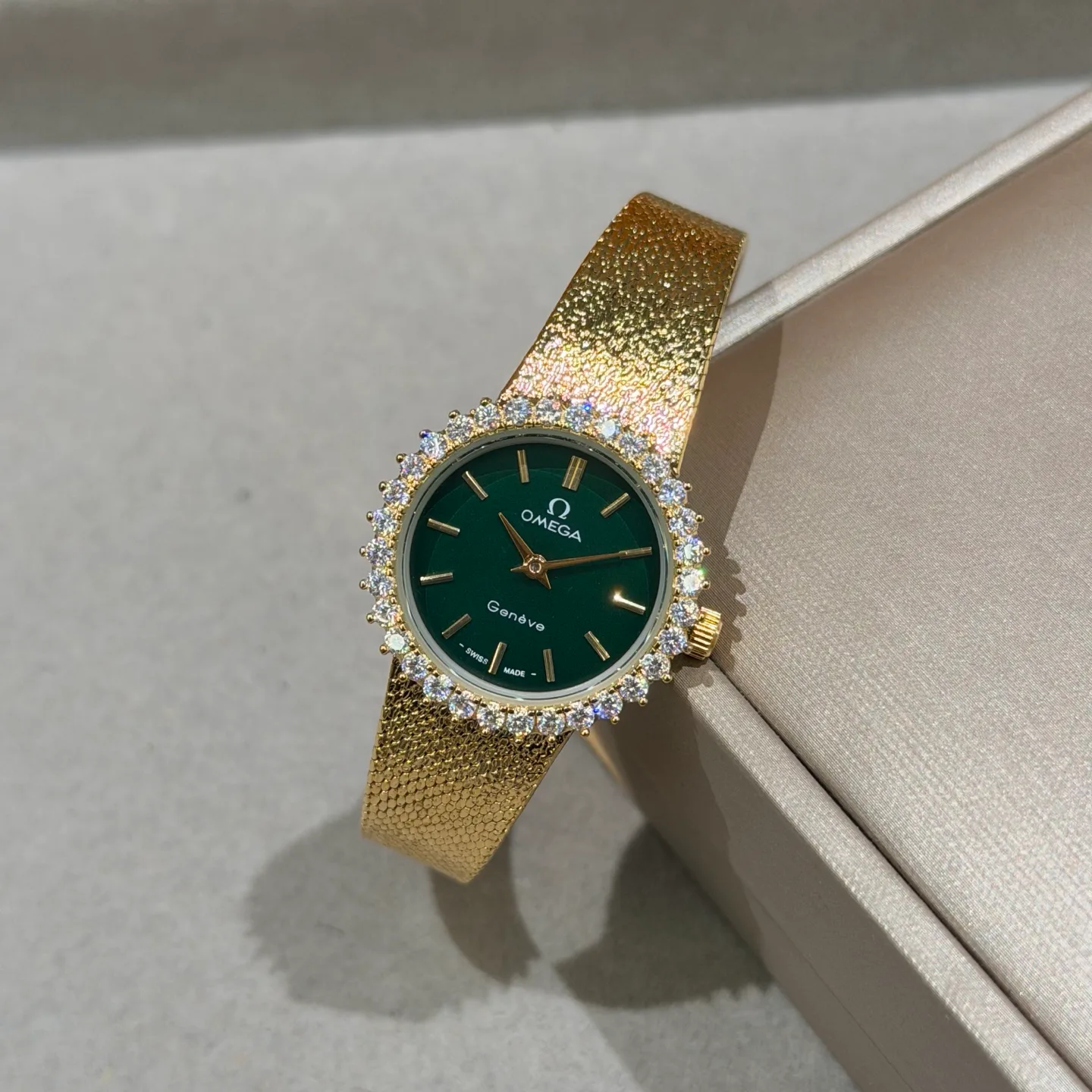 Часы Женские Omega 17843053