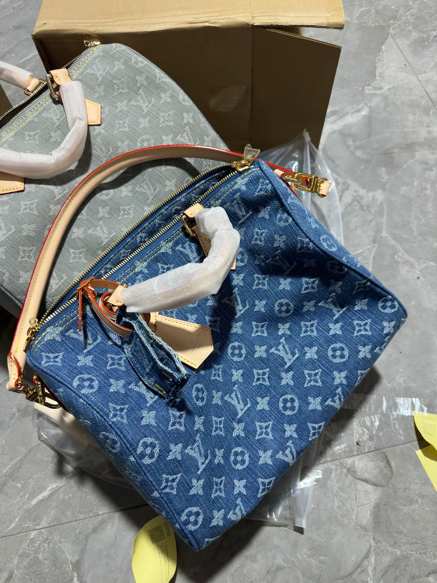 Классические Сумки Женские Louis Vuitton 12116454