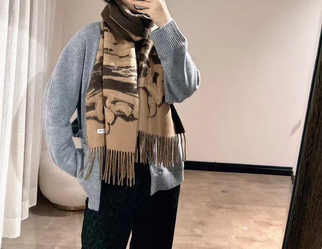 Шарфы Burberry 1152047