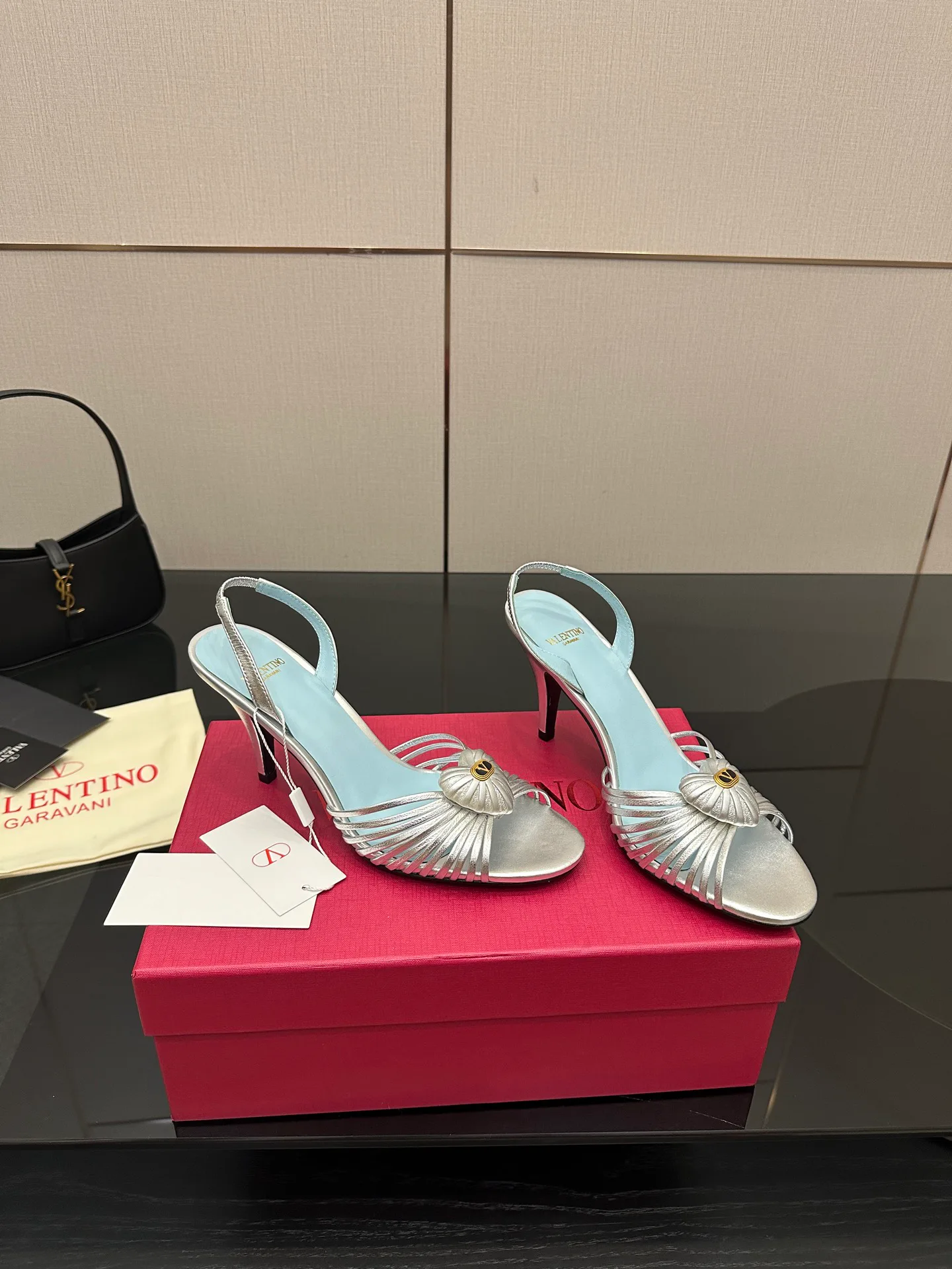 Босоножки Женские Valentino 95900