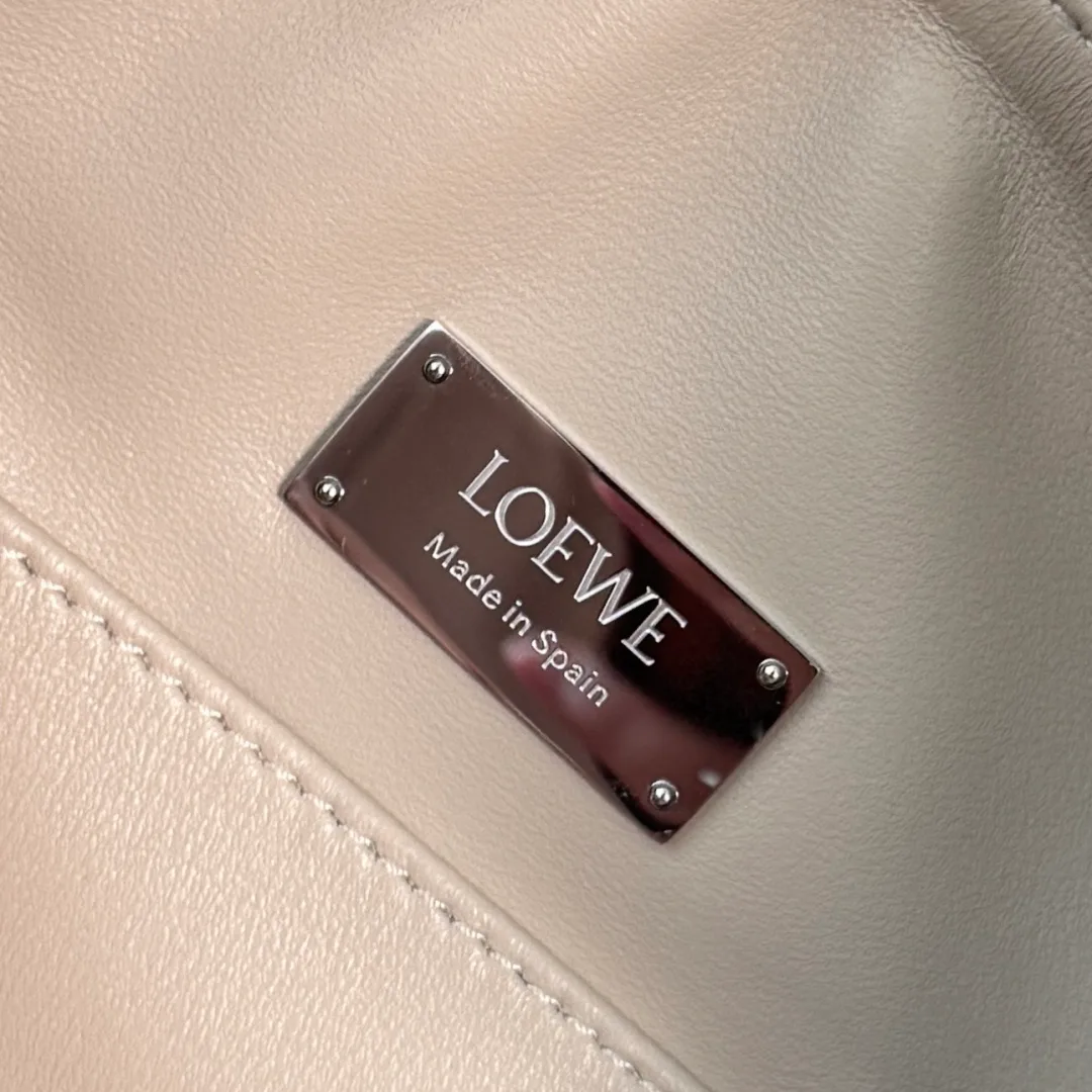 Классические Сумки Женские Loewe 11939083