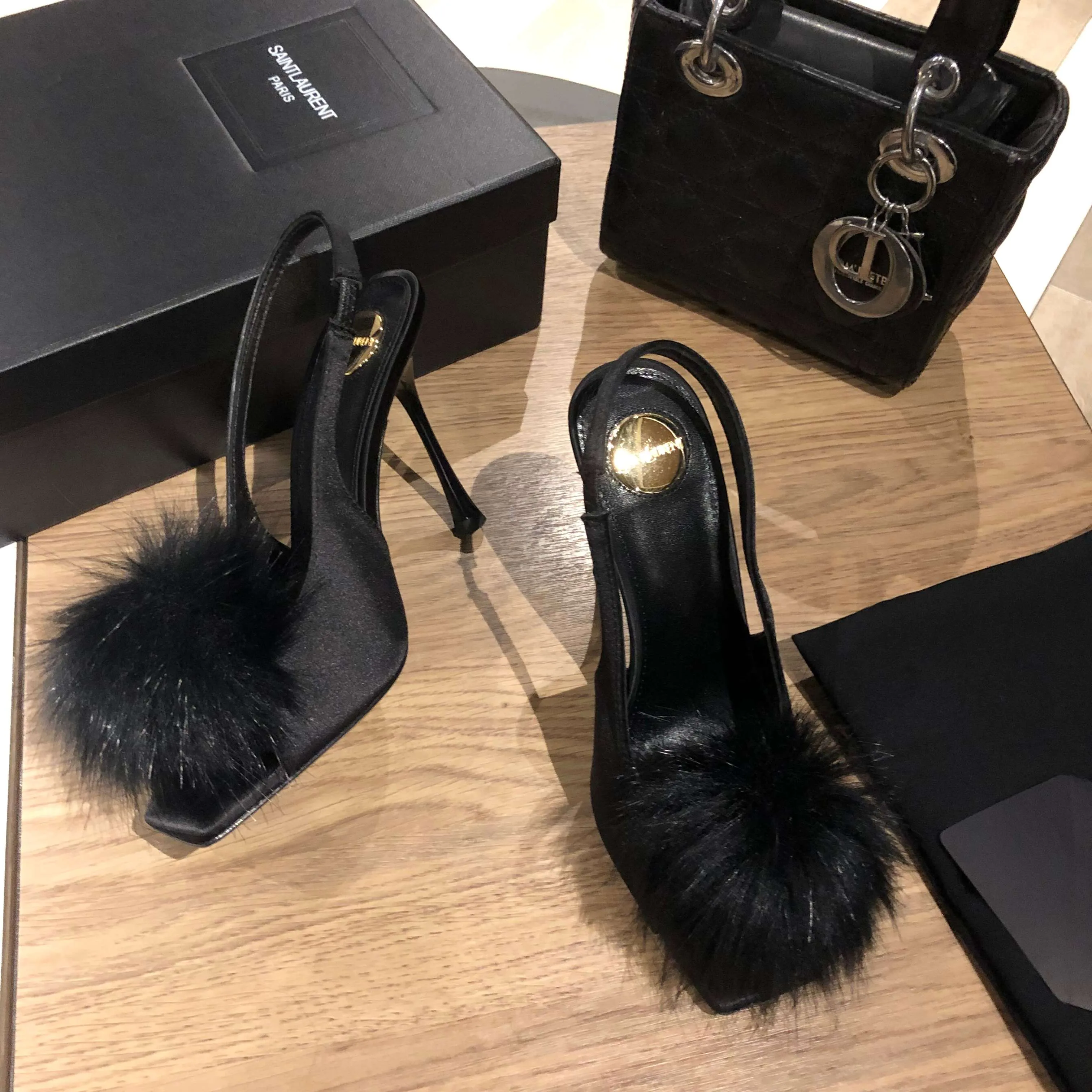 Босоножки Женские Saint Laurent 35779
