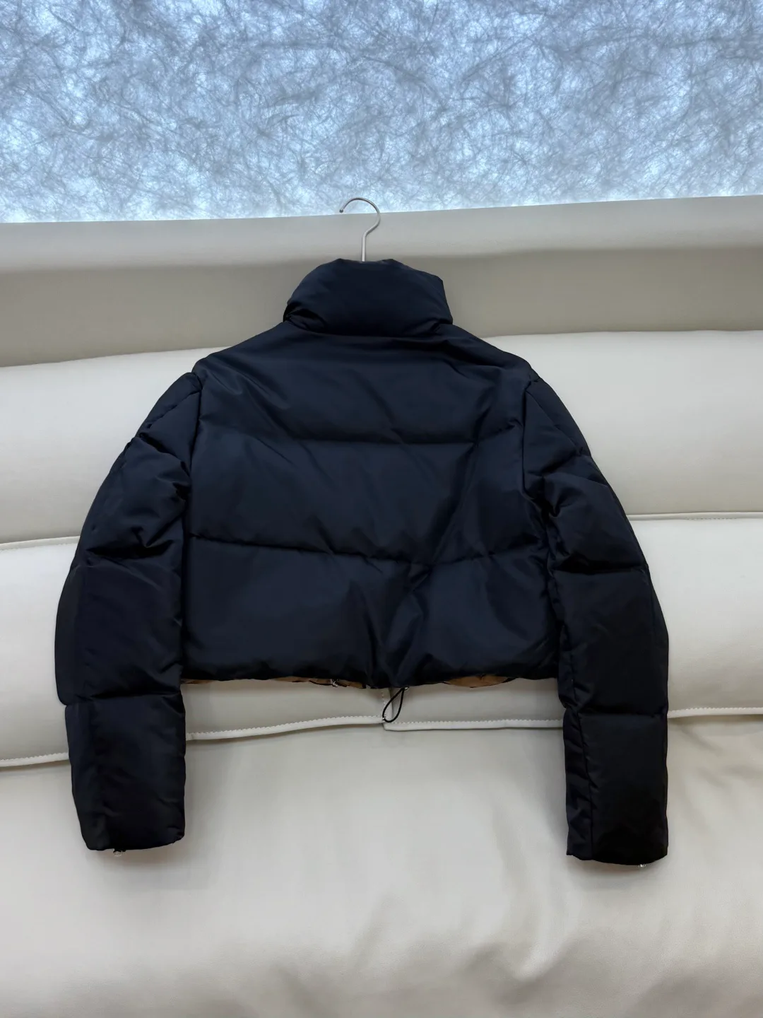 Куртки И Пуховики Женские Prada 19572383