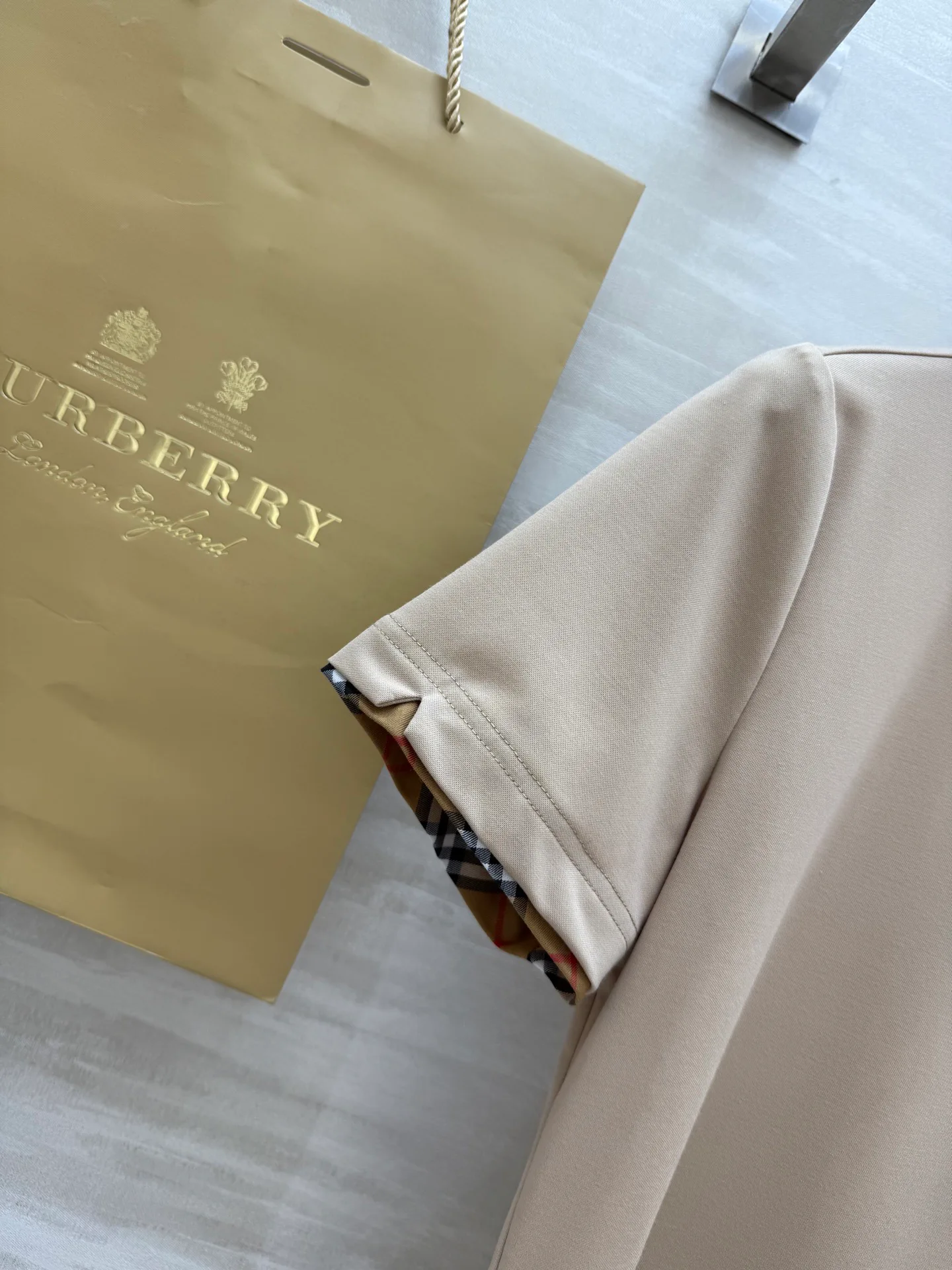 Рубашки Женские Burberry 12838355