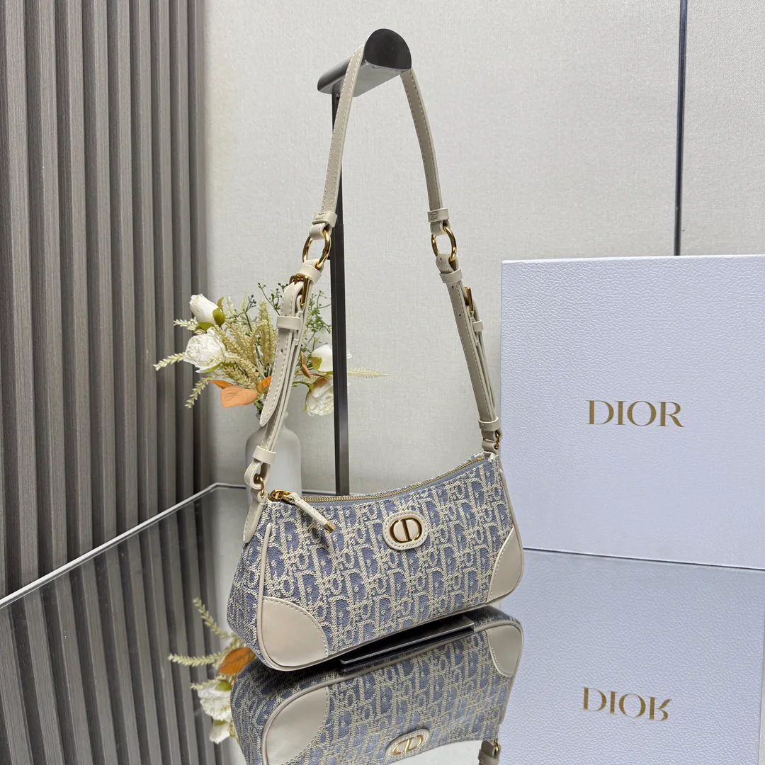 Классические Сумки Женские Christian Dior 11630257