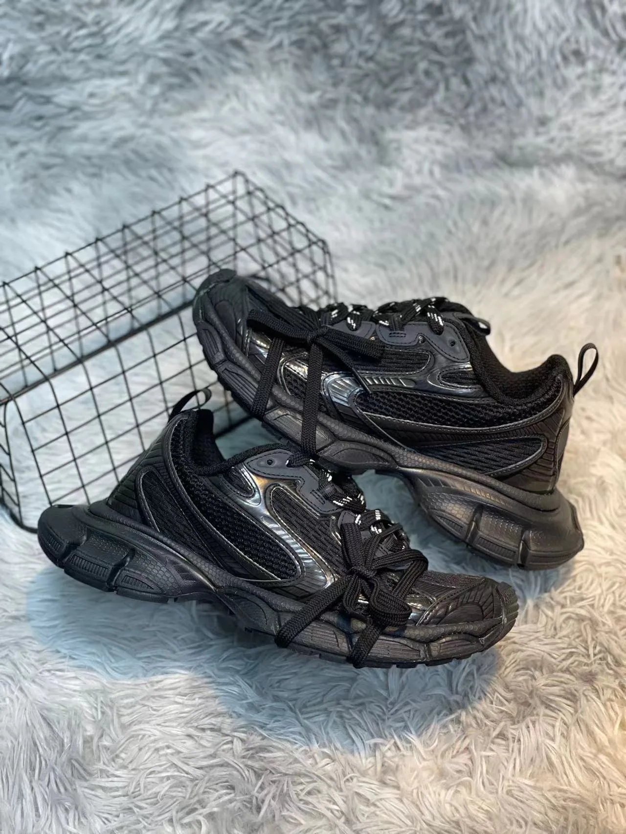 Кроссовки Женские Balenciaga 11567707