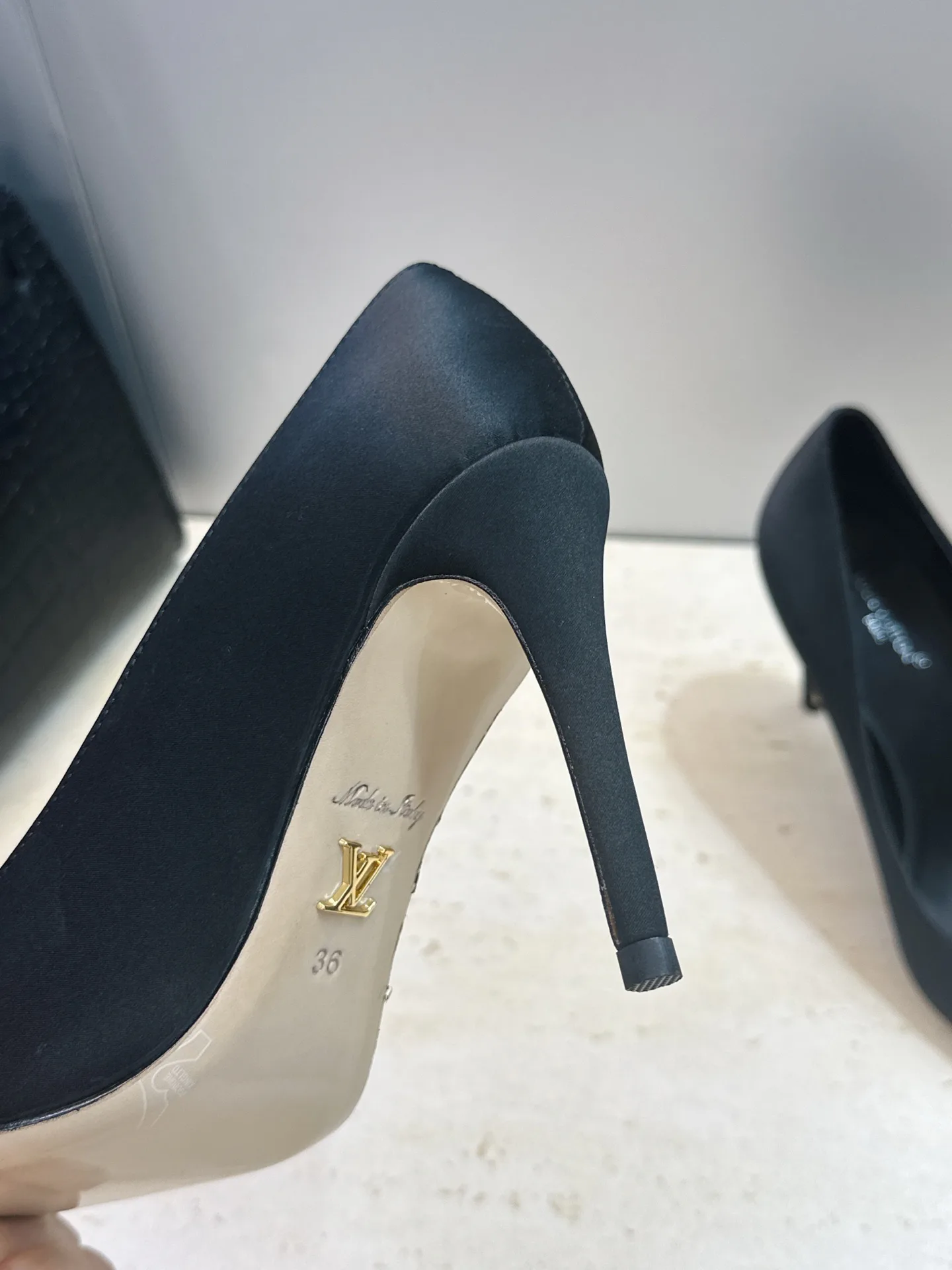 Туфли Женские Louis Vuitton 13346478