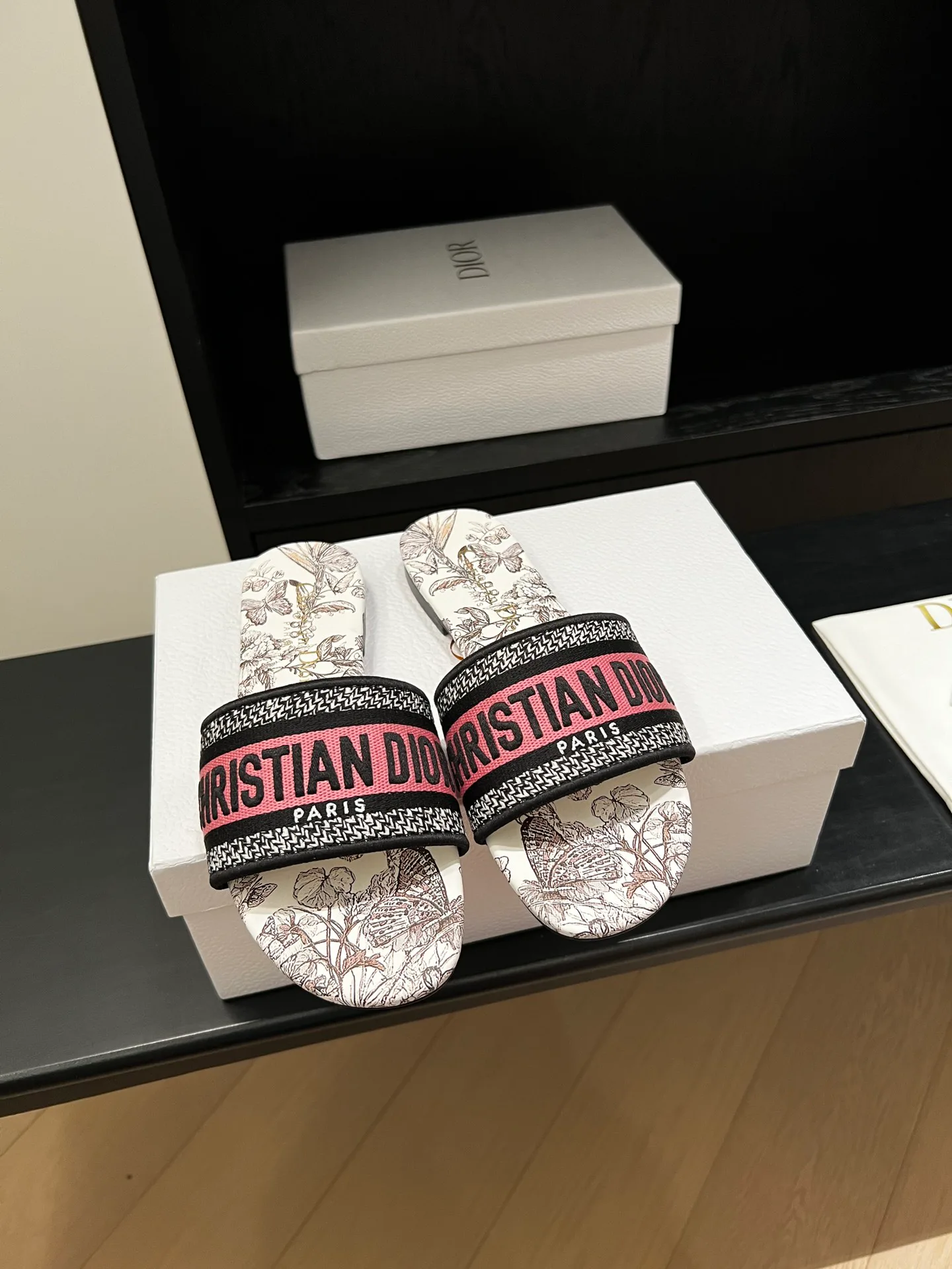 Шлепанцы Женские Christian Dior 11884667