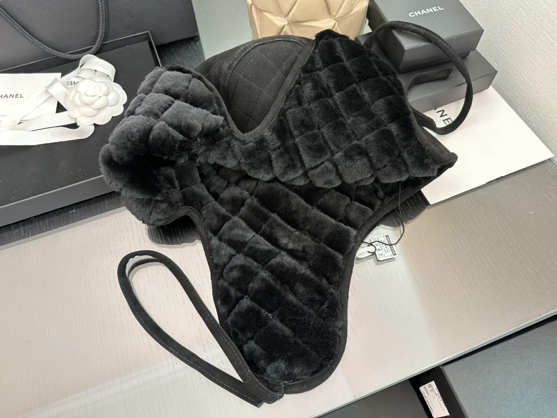 Головные Уборы Chanel 437938