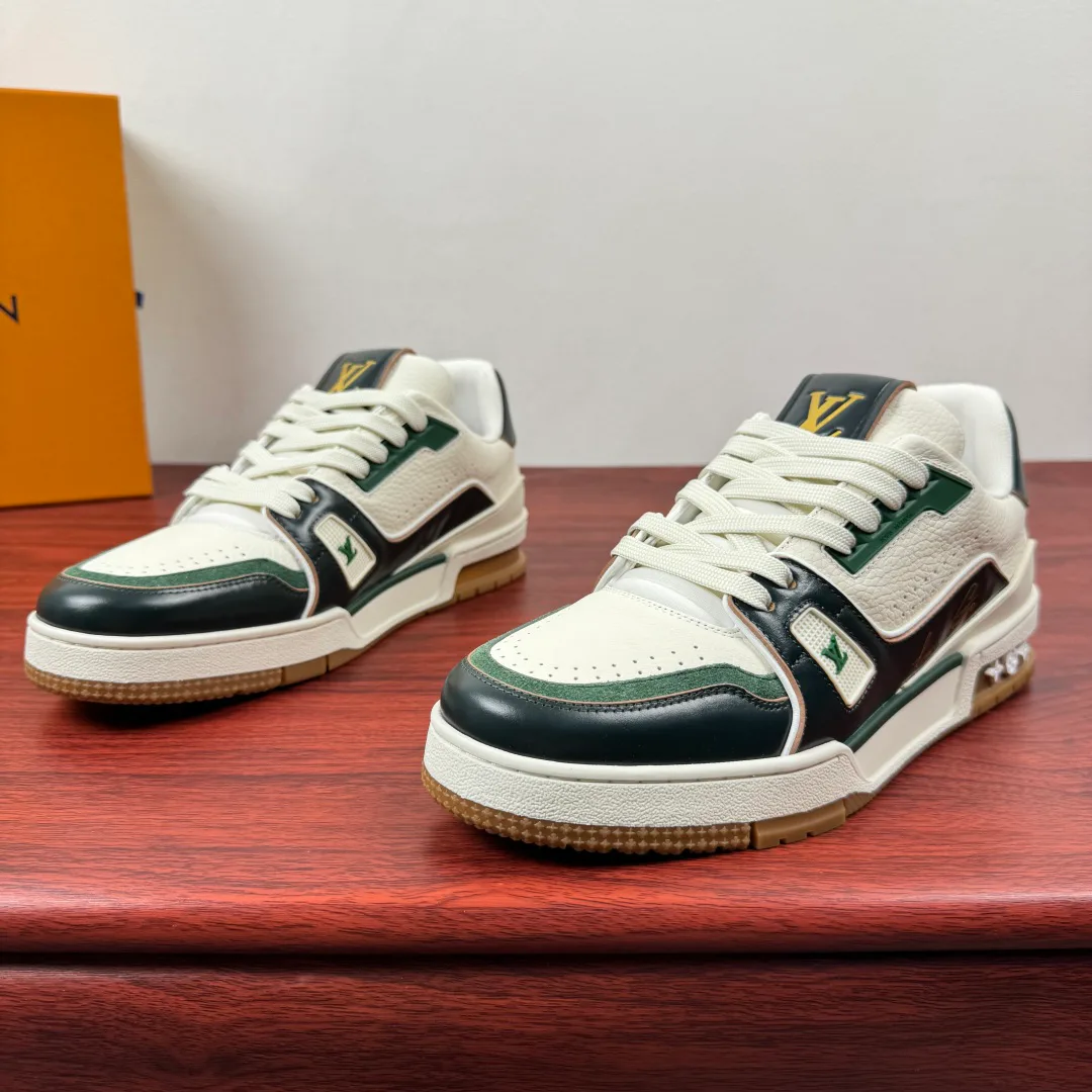 Кроссовки Мужские Louis Vuitton 11917360