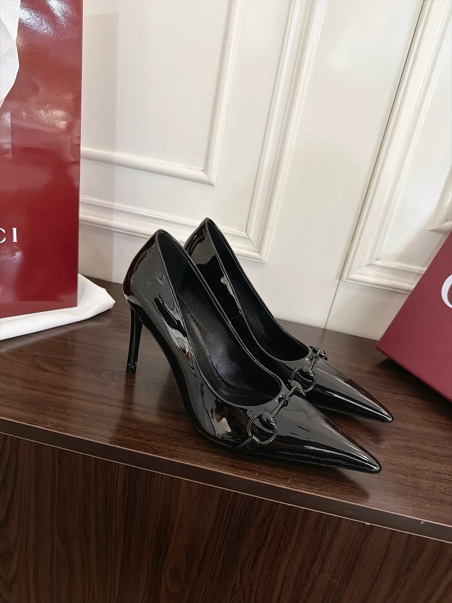 Туфли Женские Gucci 18725992