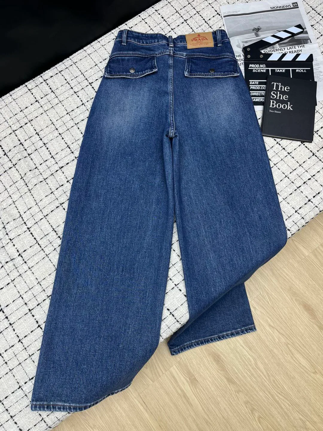 Джинсы Женские Prada 19134149