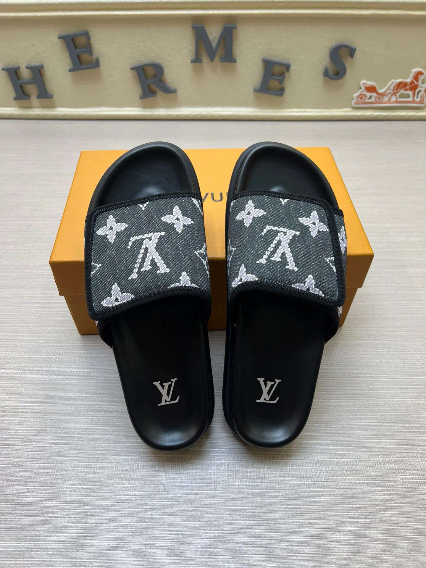 Шлепанцы Мужские Louis Vuitton 1789276