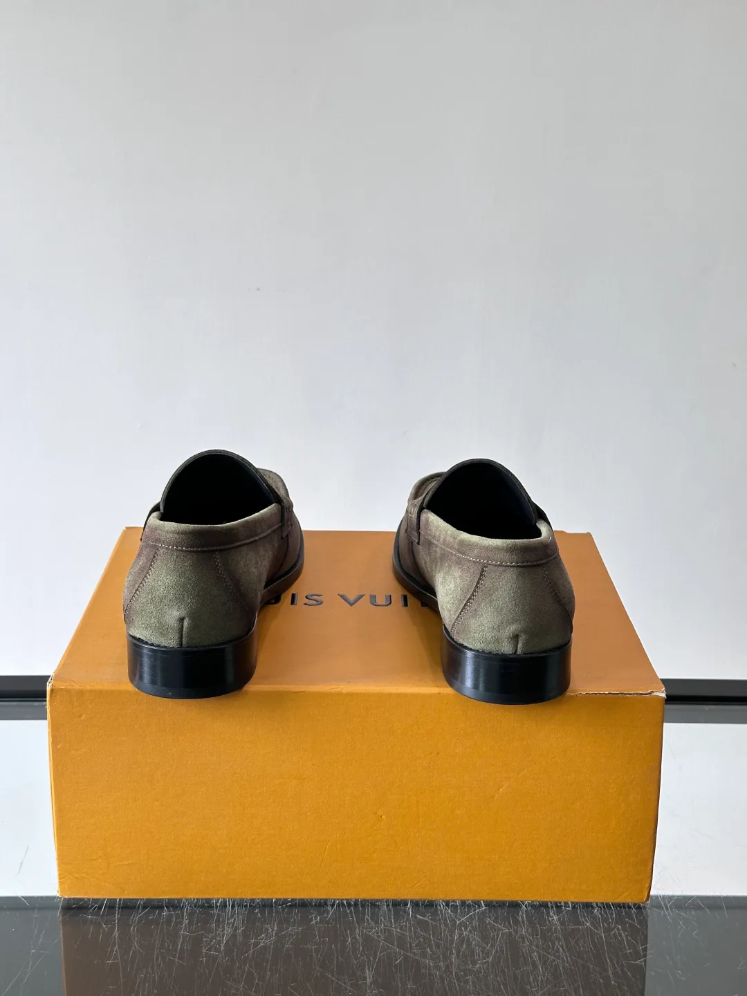 Лоферы И Туфли Мужские Louis Vuitton 18101962